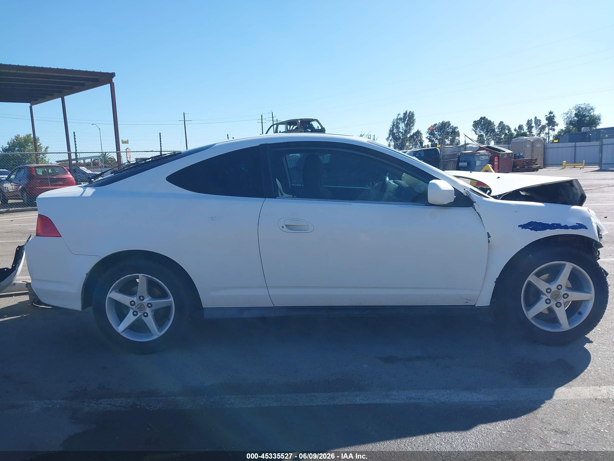 2002 Acura Rsx   White vin: JH4DC54822C035368