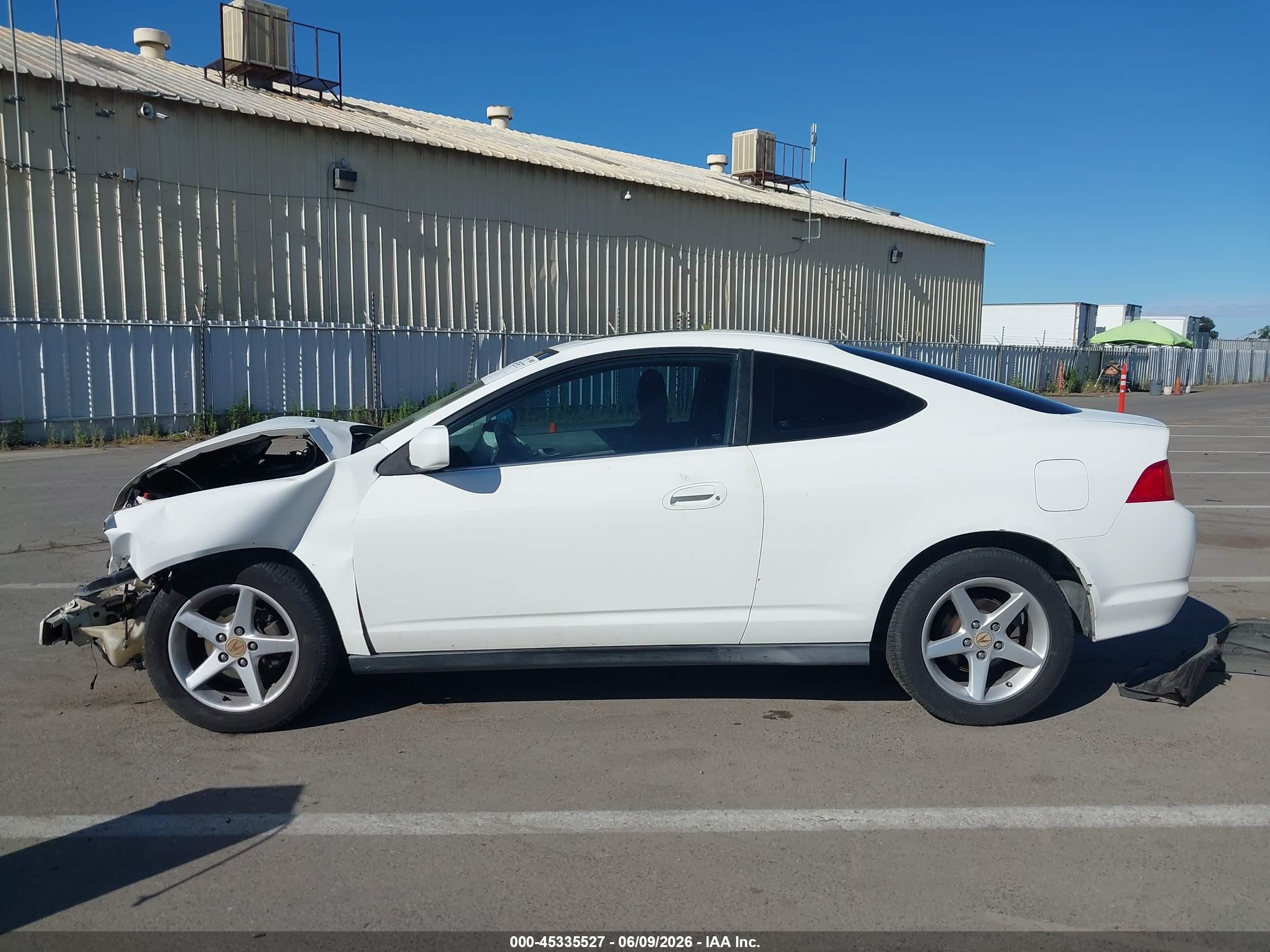 2002 Acura Rsx   White vin: JH4DC54822C035368