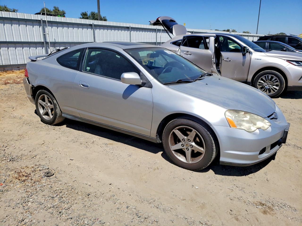 2004 Acura Rsx Silver vin: JH4DC54854S012496