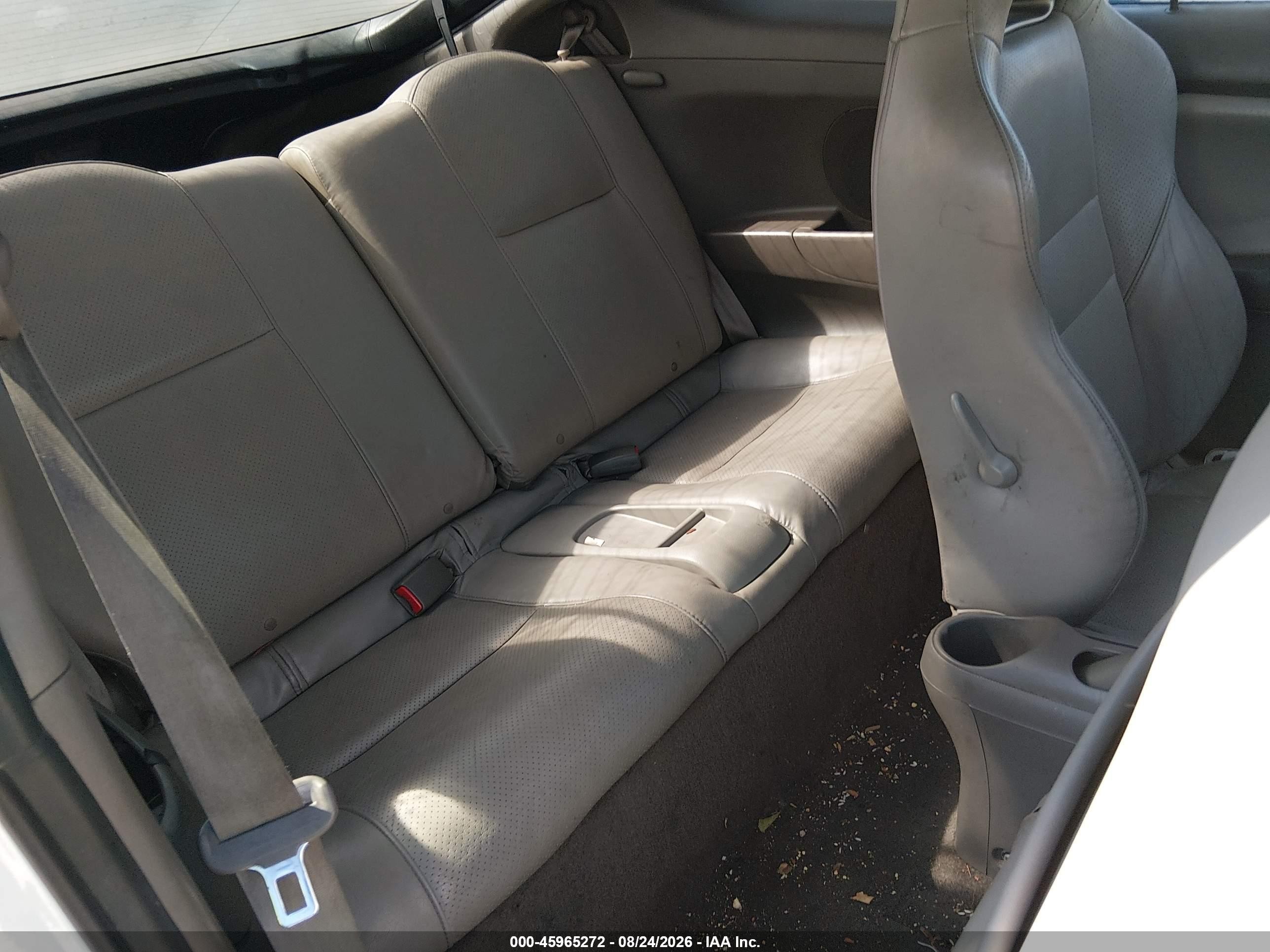 2006 Acura Rsx   White vin: JH4DC54856S020276