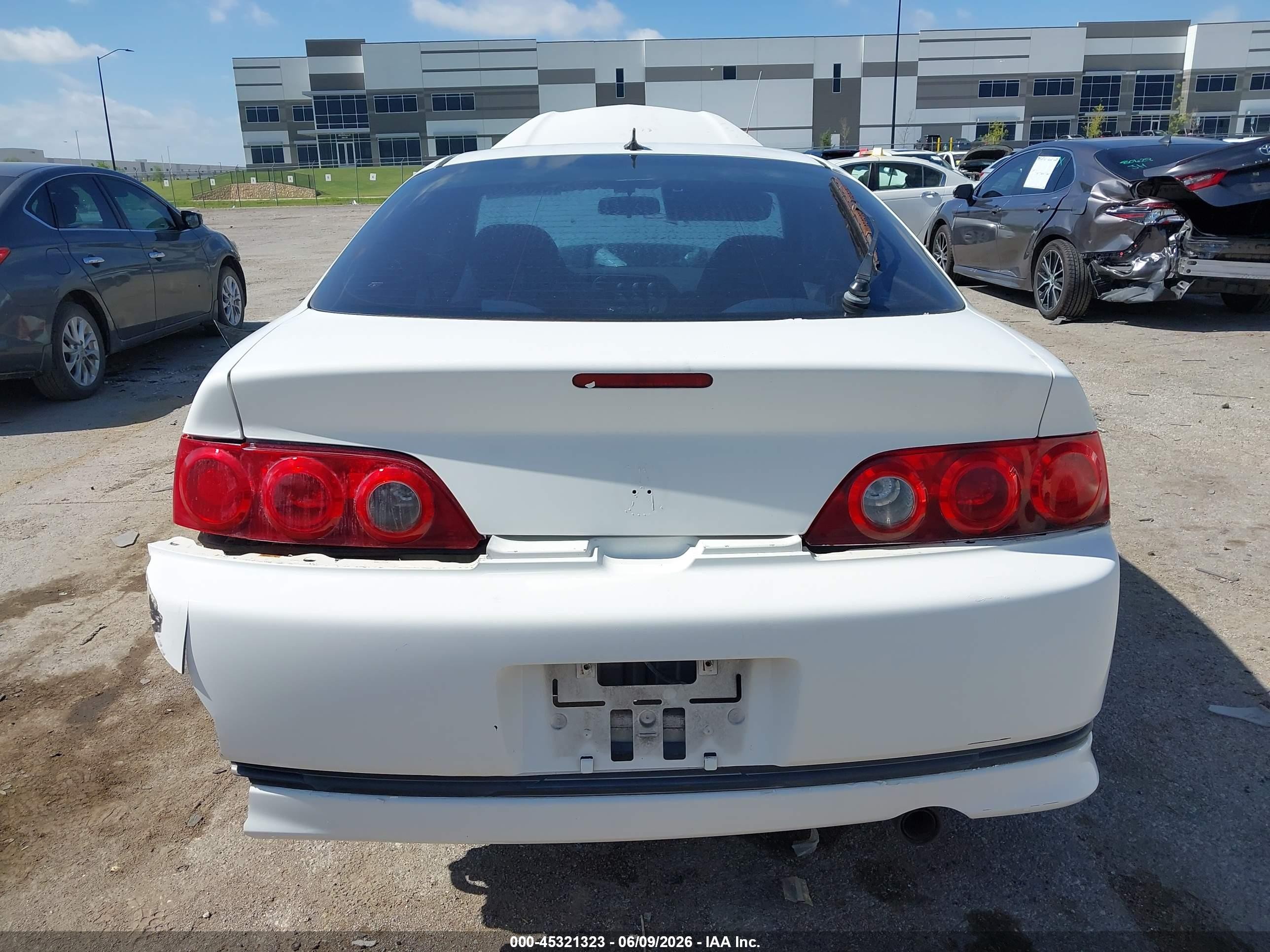 2006 Acura Rsx   White vin: JH4DC54876S009117