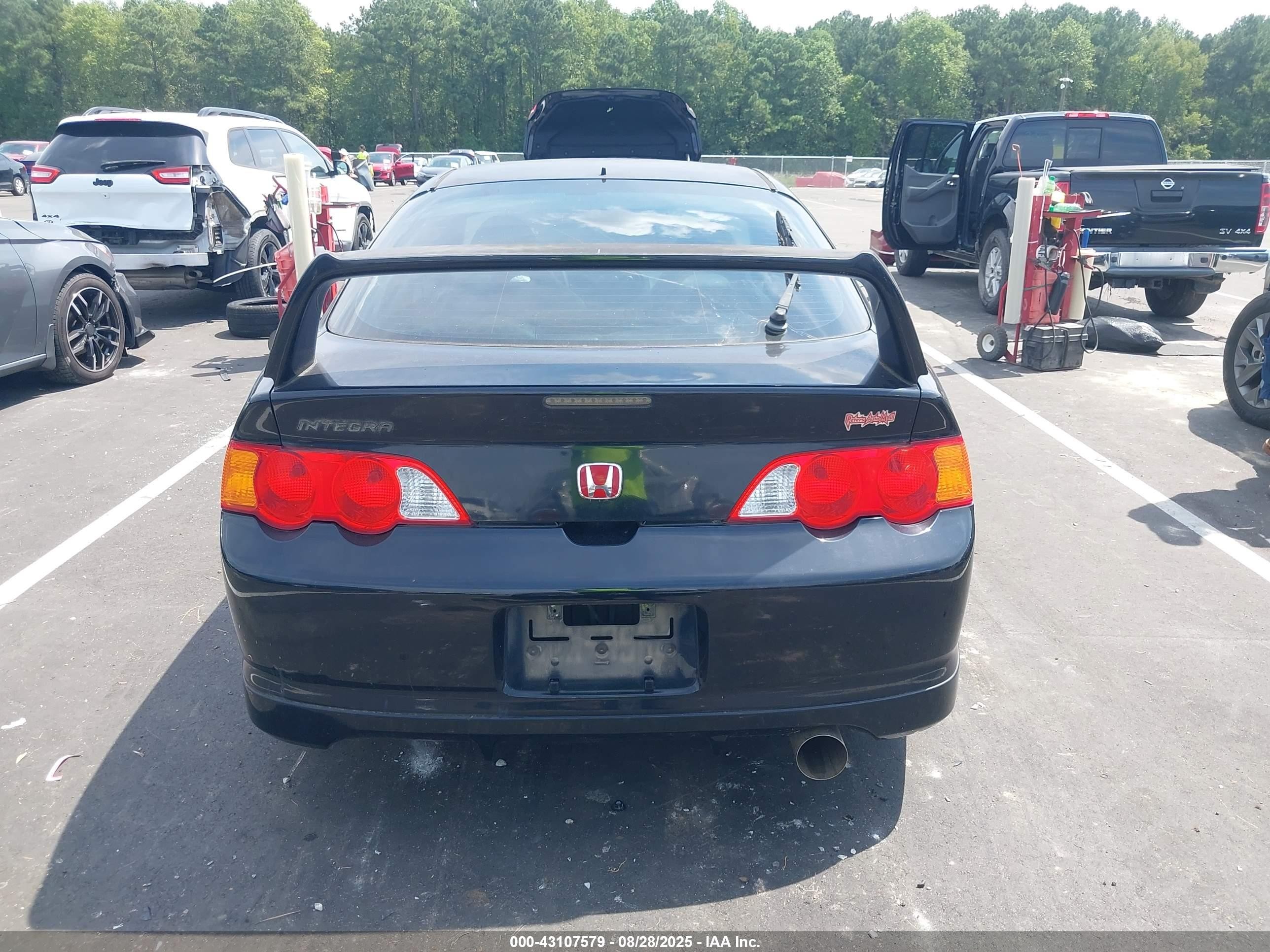2002 Acura Rsx   Black vin: JH4DC54882C024472