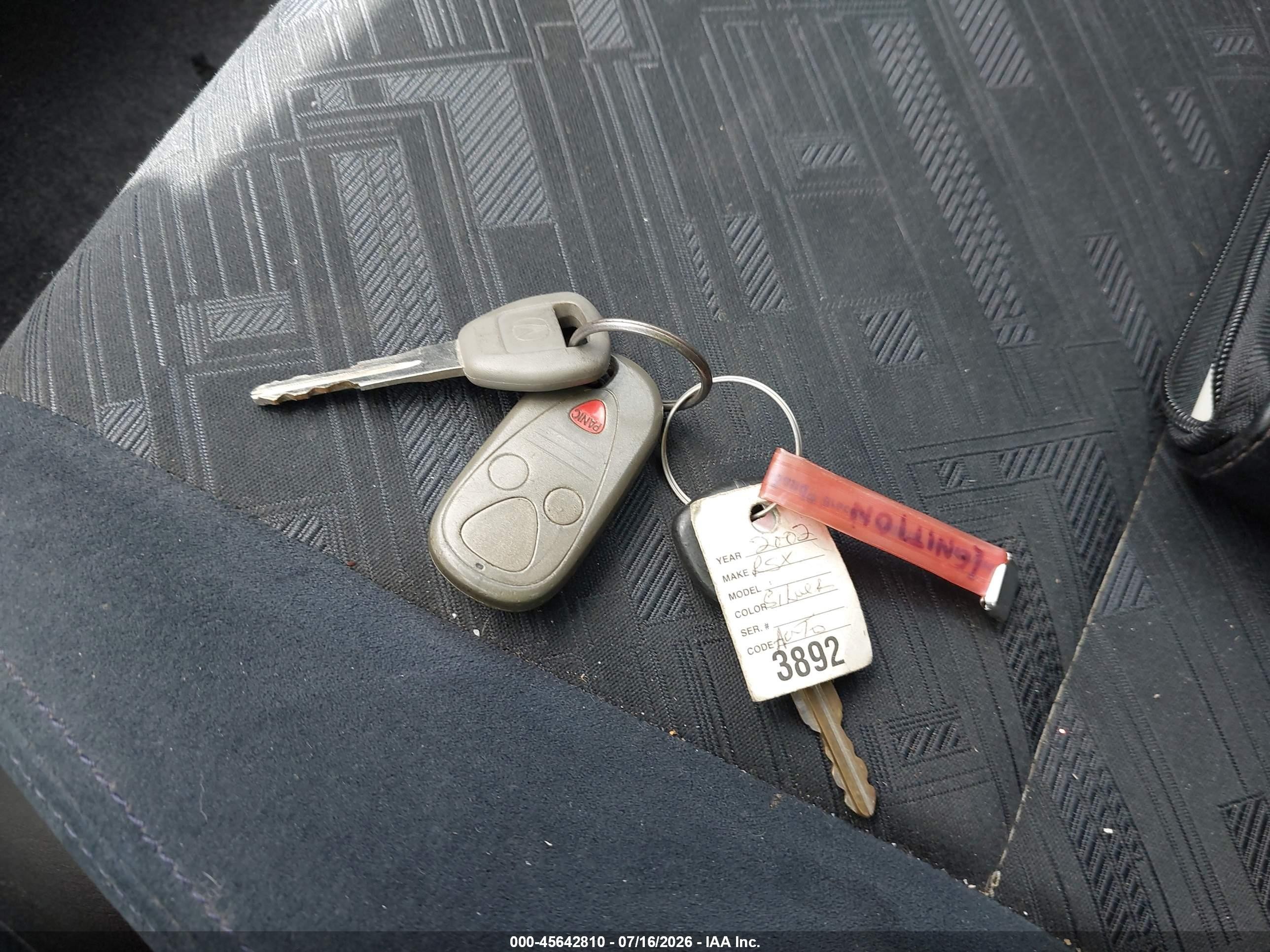 2002 Acura Rsx   Silver vin: JH4DC548X2C022917