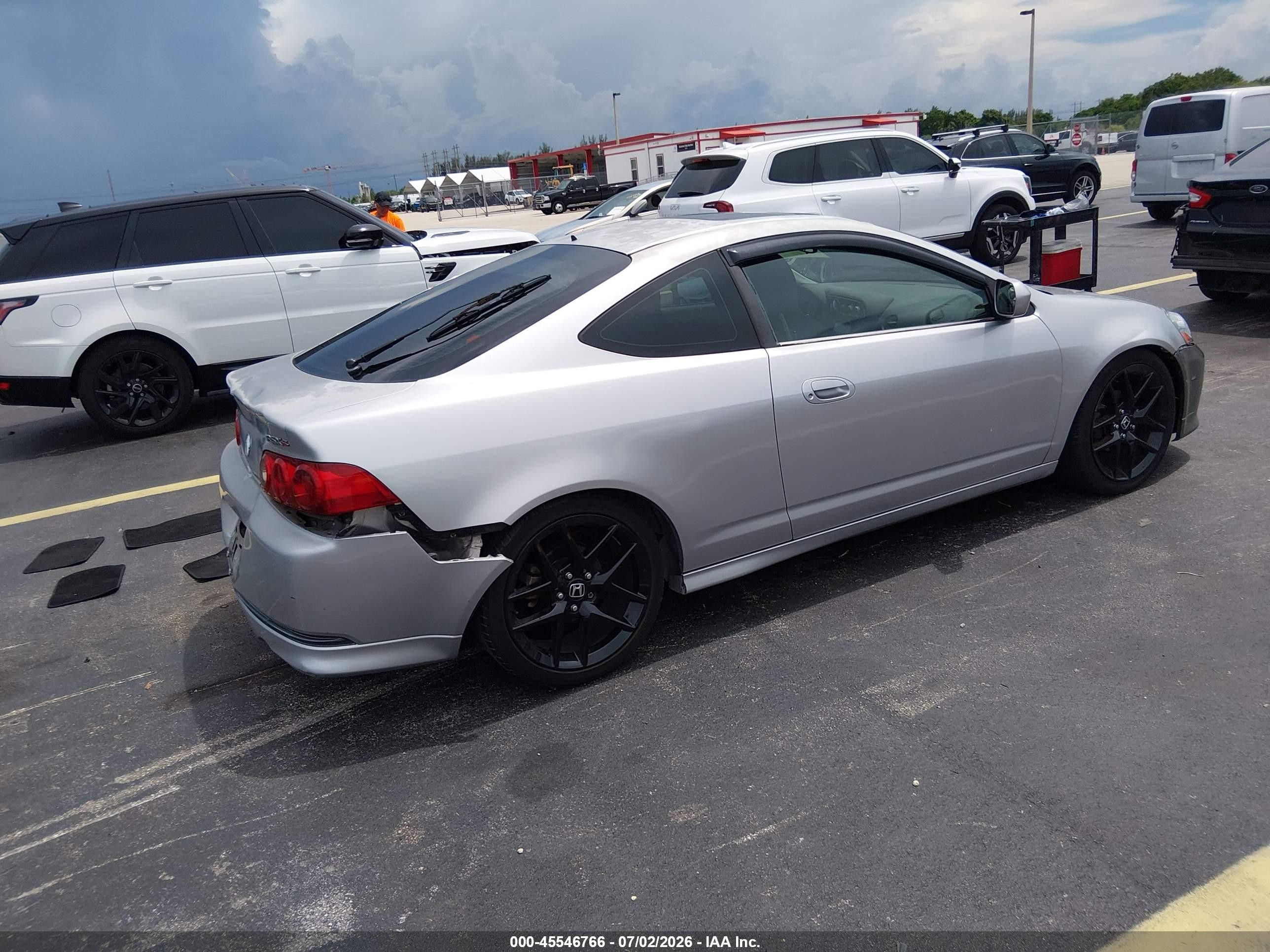 2005 Acura Rsx   Silver vin: JH4DC548X5S005688
