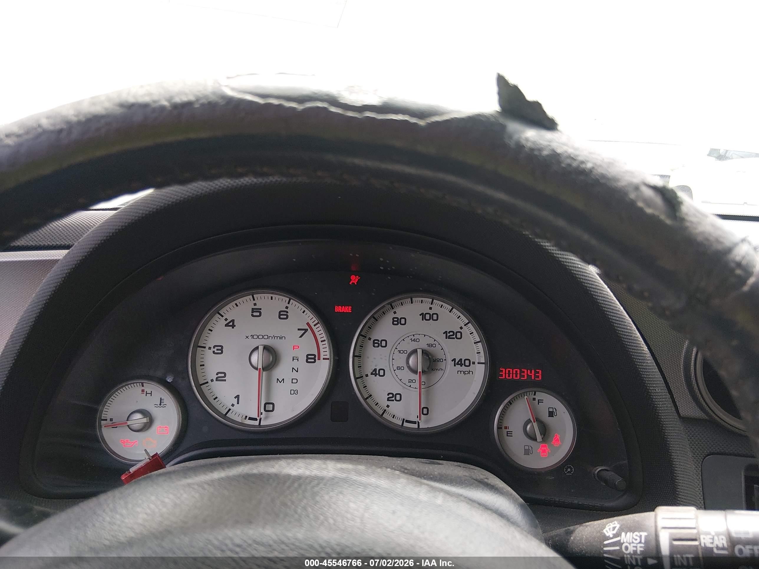 2005 Acura Rsx   Silver vin: JH4DC548X5S005688