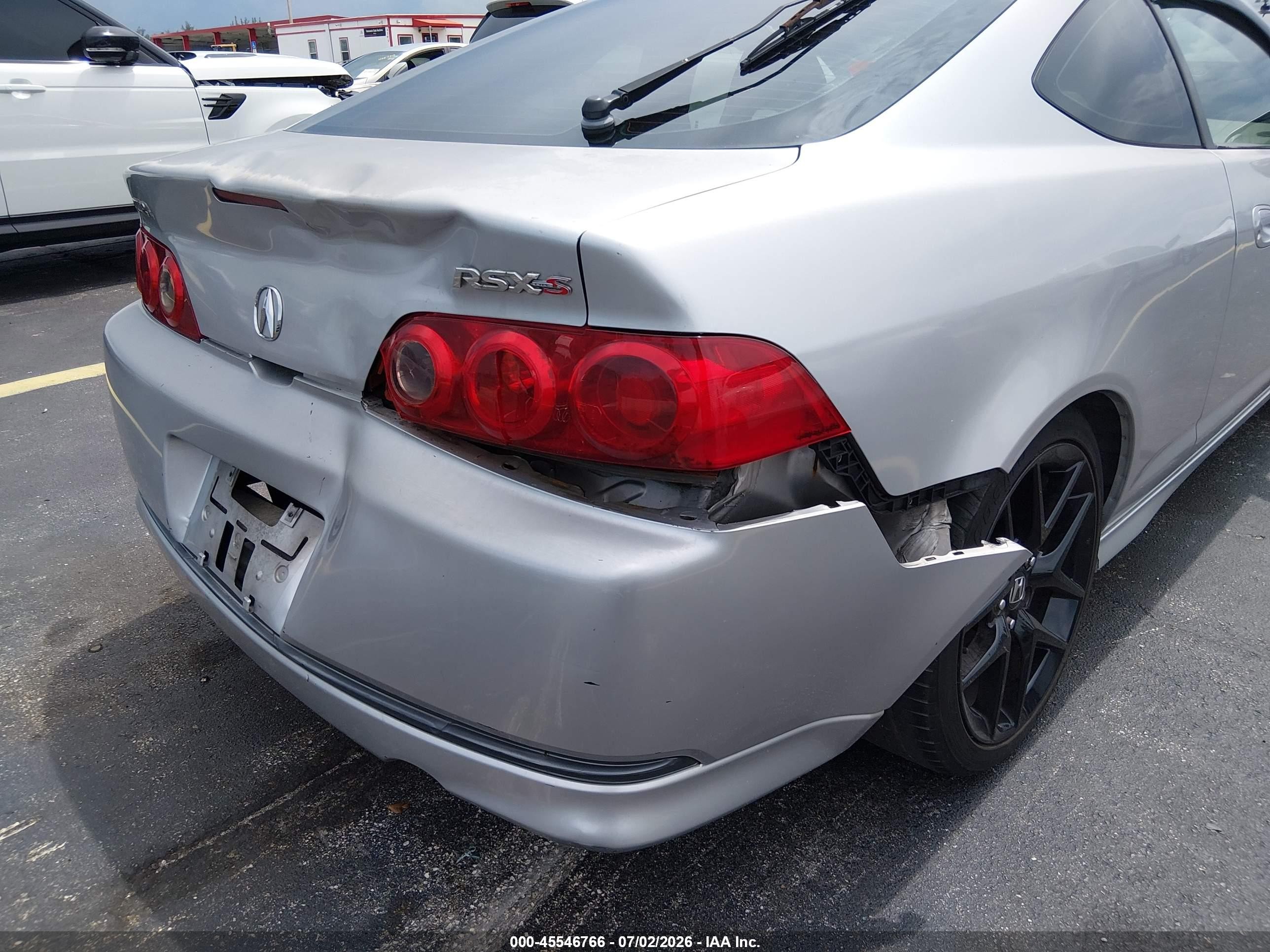 2005 Acura Rsx   Silver vin: JH4DC548X5S005688