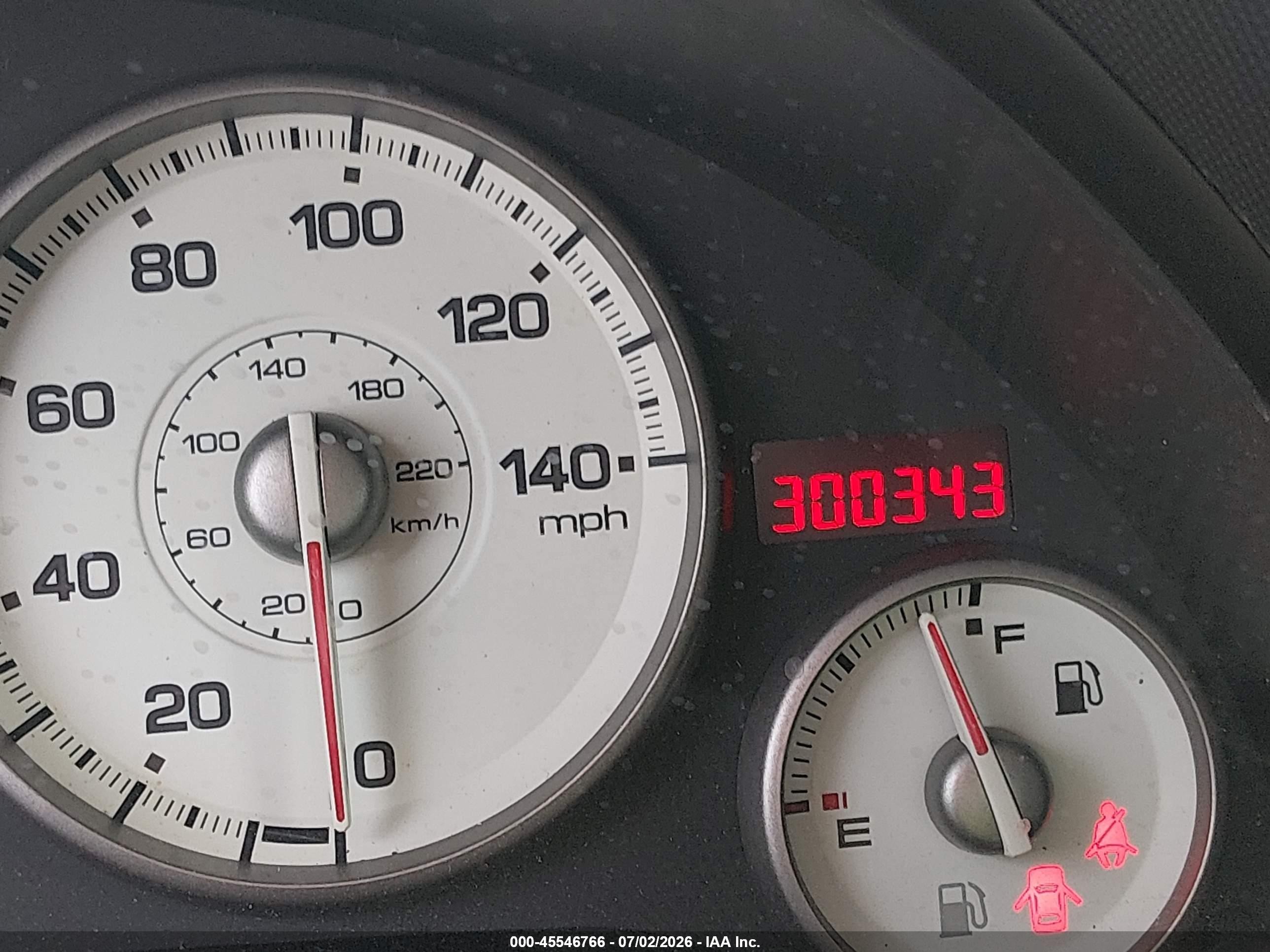 2005 Acura Rsx   Silver vin: JH4DC548X5S005688