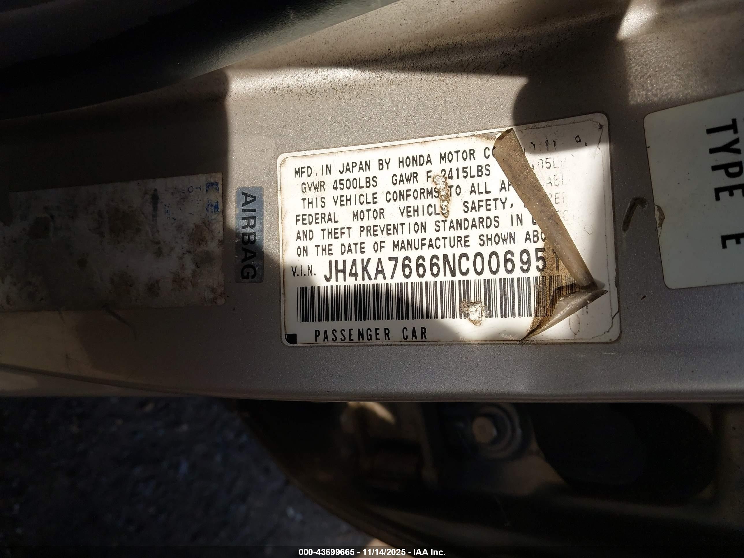 1992 Acura Legend L Gold vin: JH4KA7666NC006951