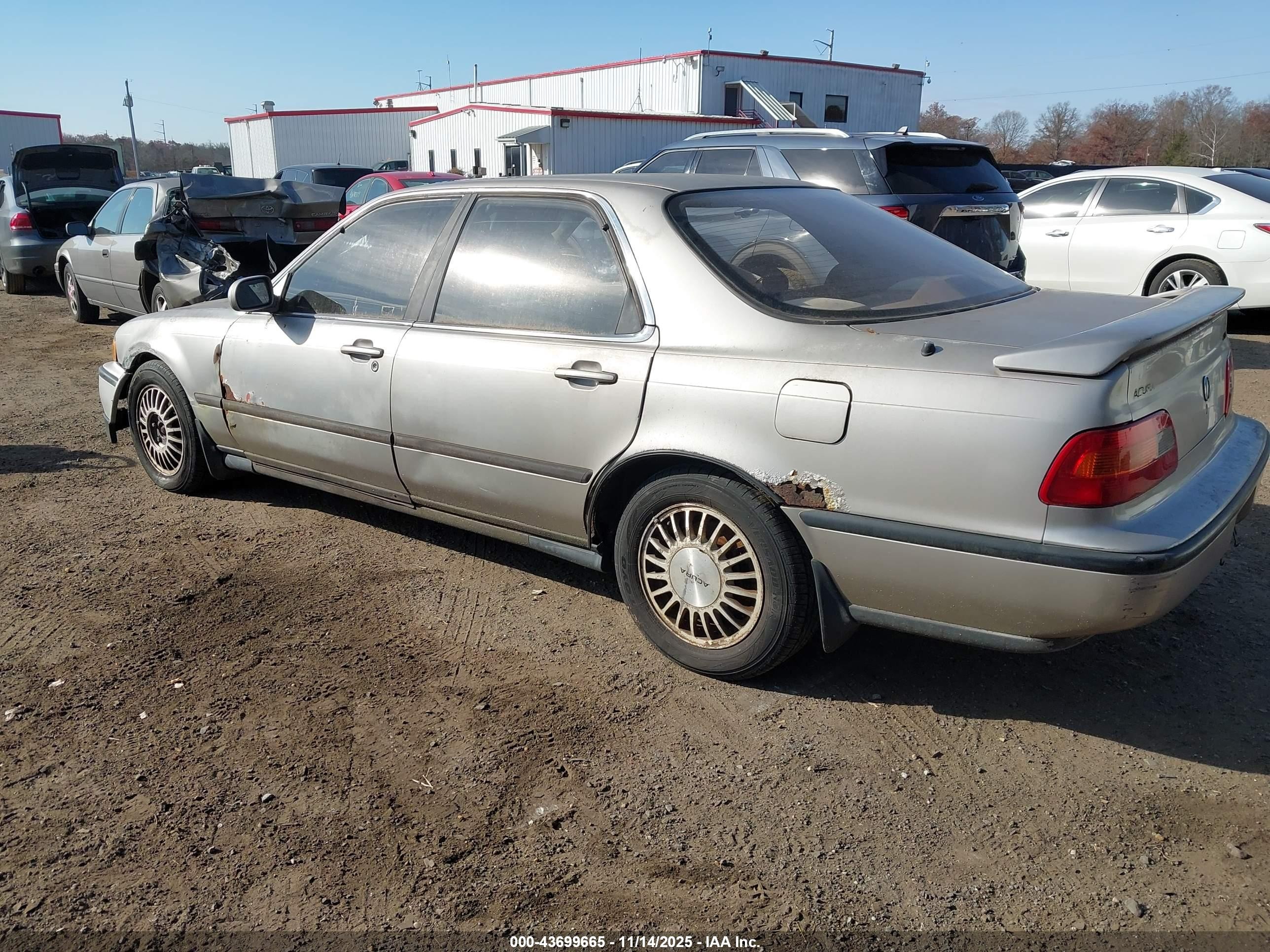 1992 Acura Legend L Gold vin: JH4KA7666NC006951
