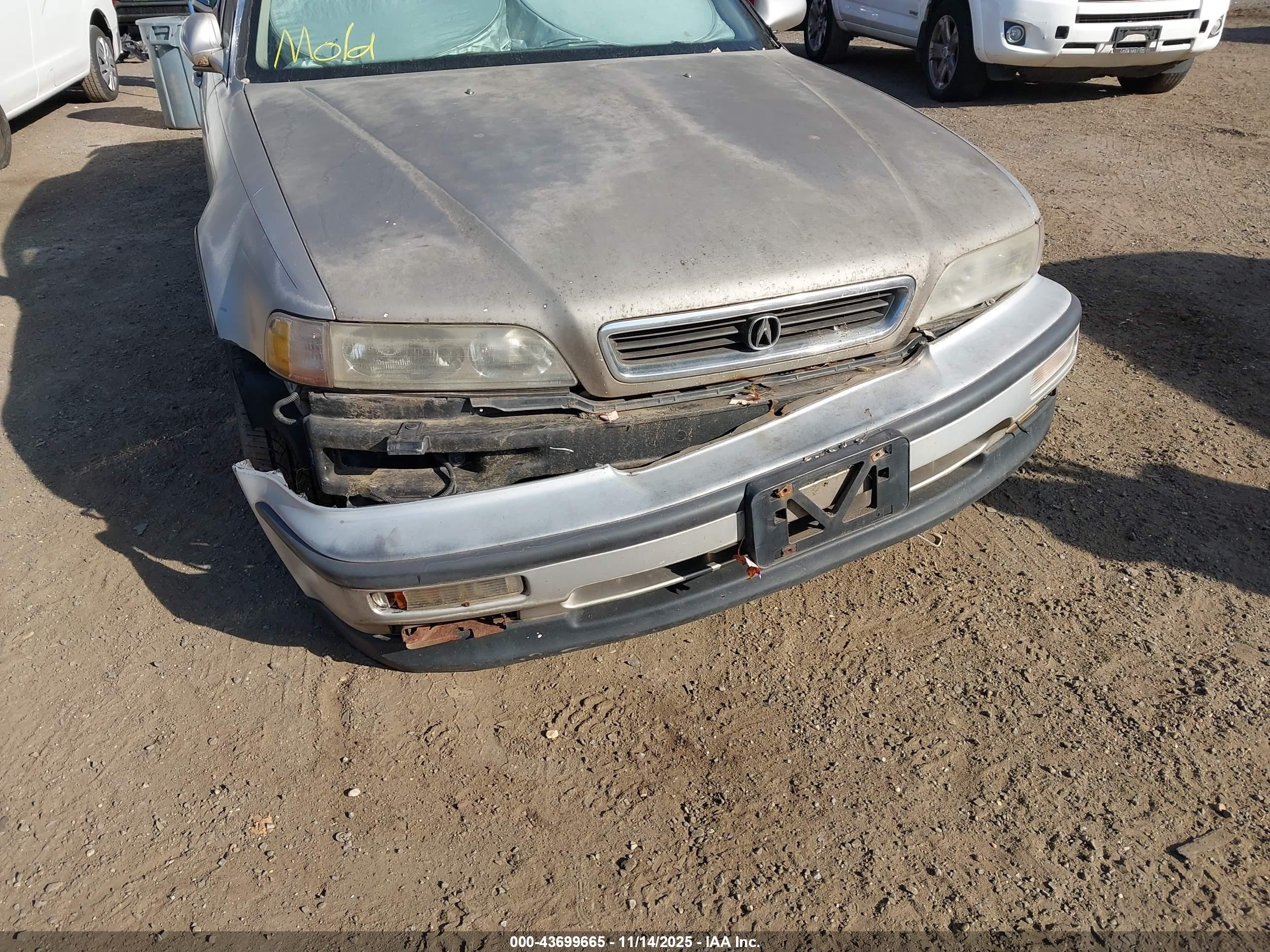 1992 Acura Legend L Gold vin: JH4KA7666NC006951