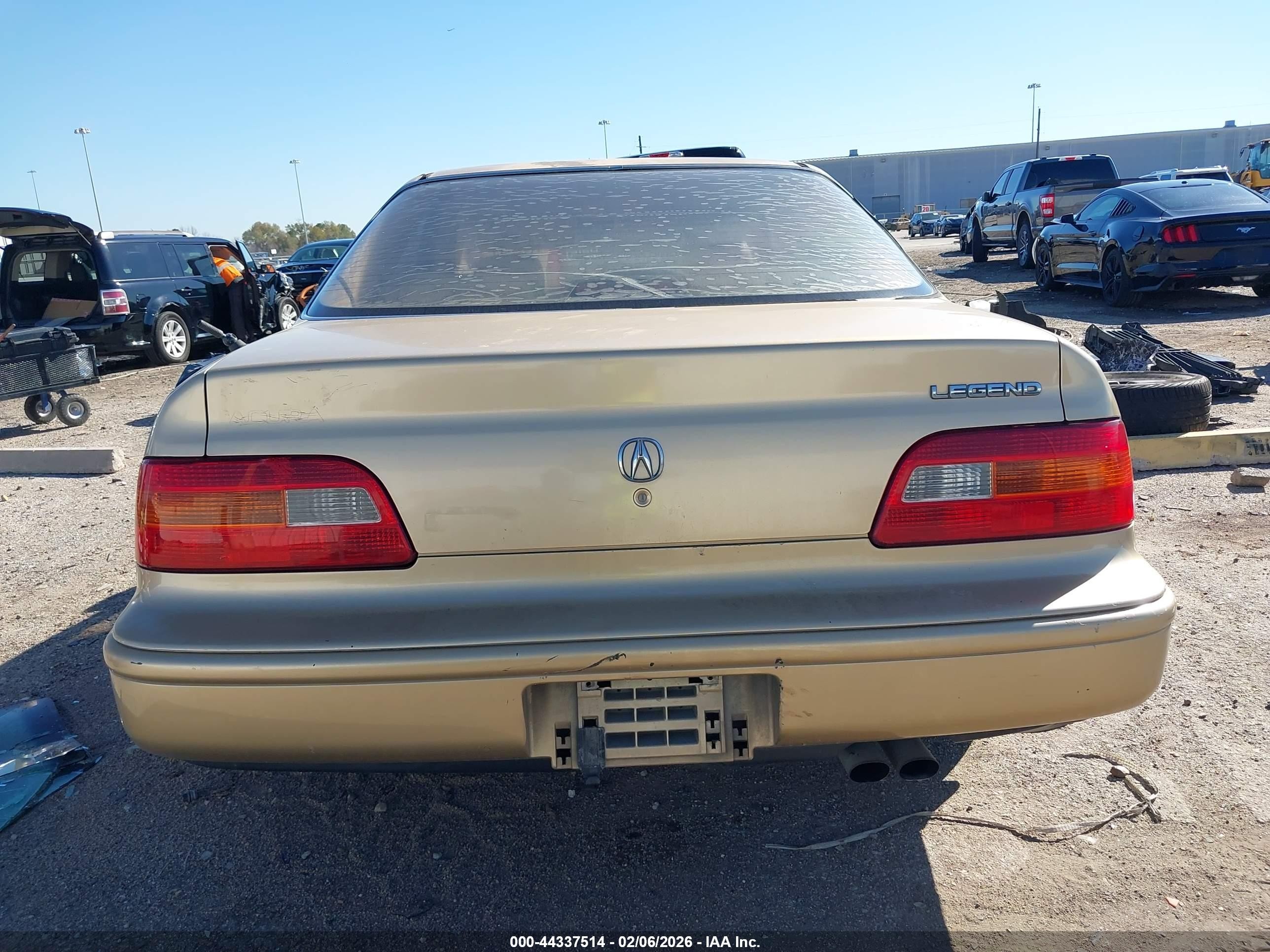1991 Acura Legend Ls Tan vin: JH4KA7674MC020838