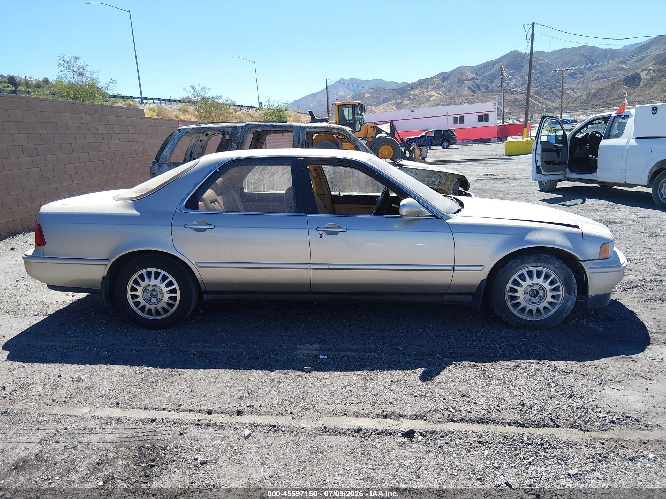 1993 Acura Legend Ls Beige vin: JH4KA7675PC004099
