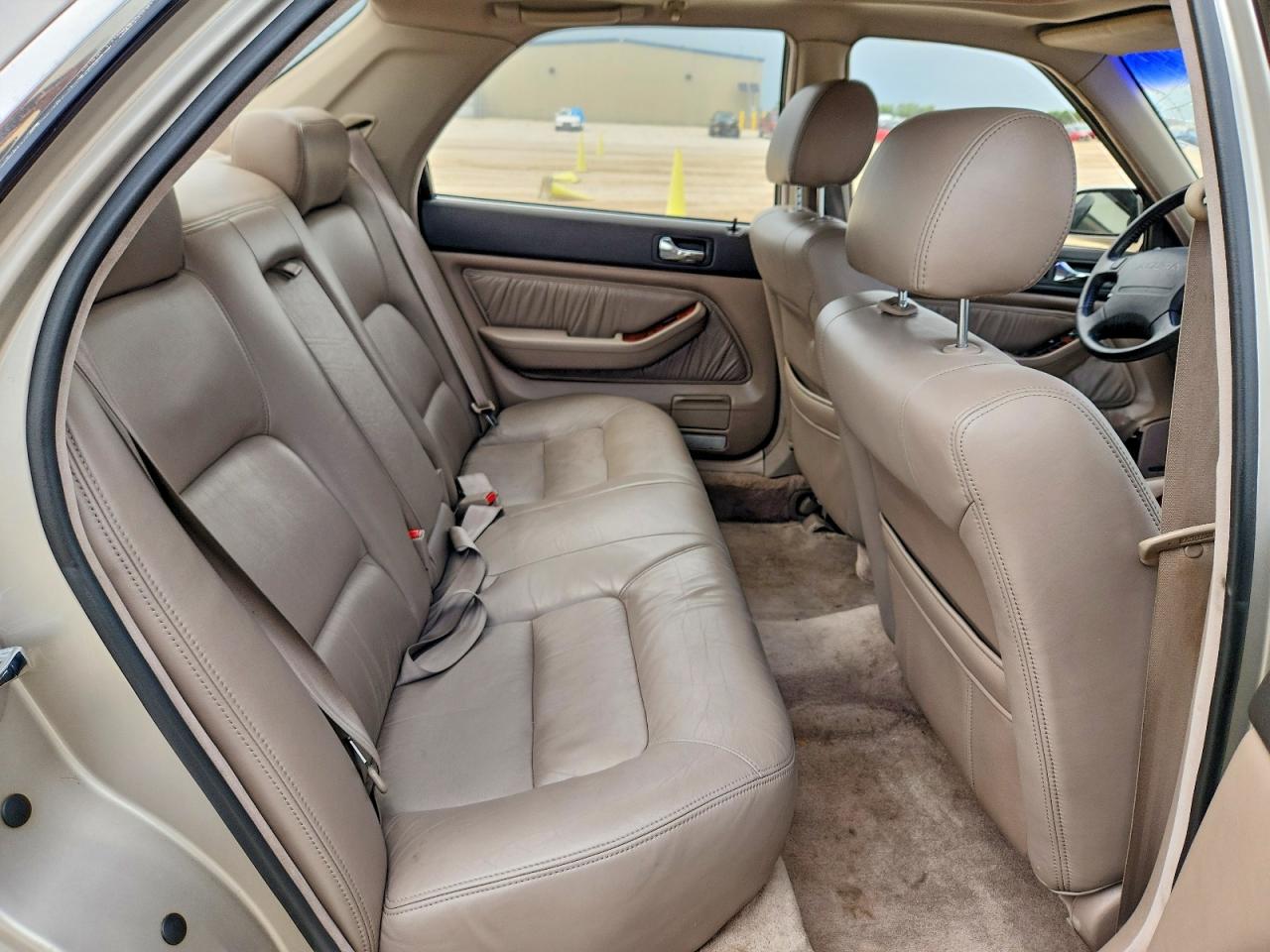1992 Acura Legend Ls Золотой vin: JH4KA7679NC031433