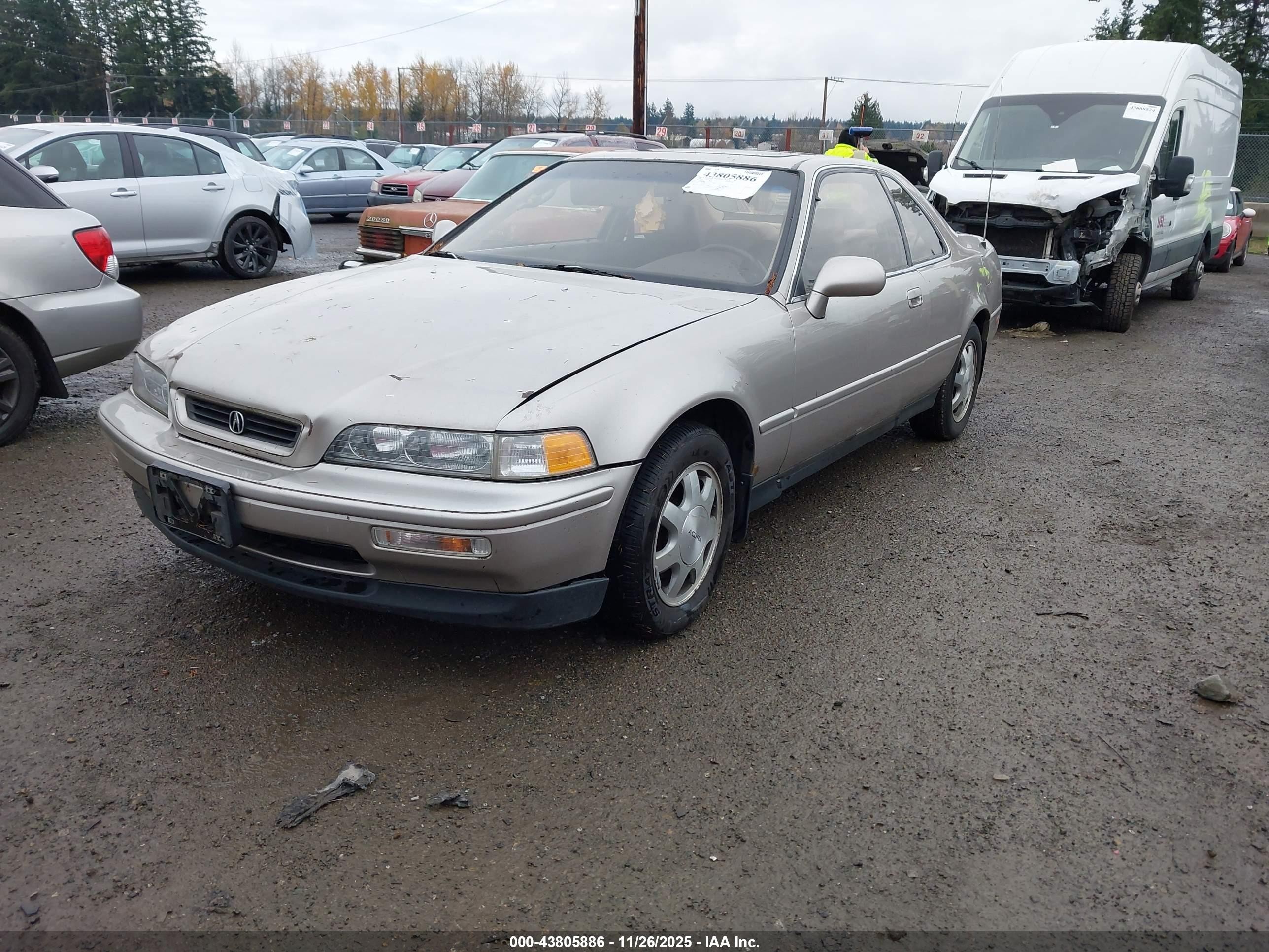 1992 Acura Legend Ls Gold vin: JH4KA8178NC001045