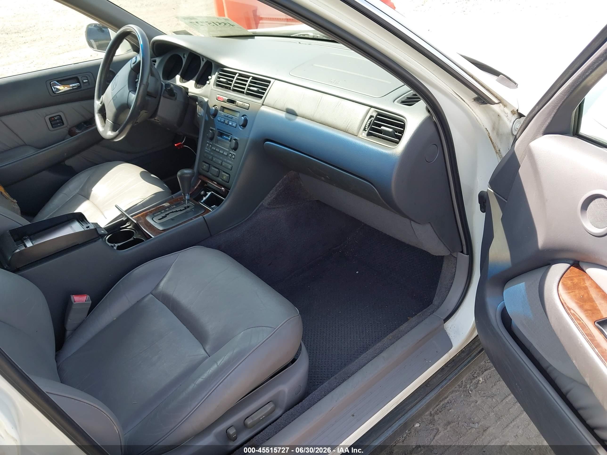1997 Acura Rl 3.5 White vin: JH4KA9643VC002933