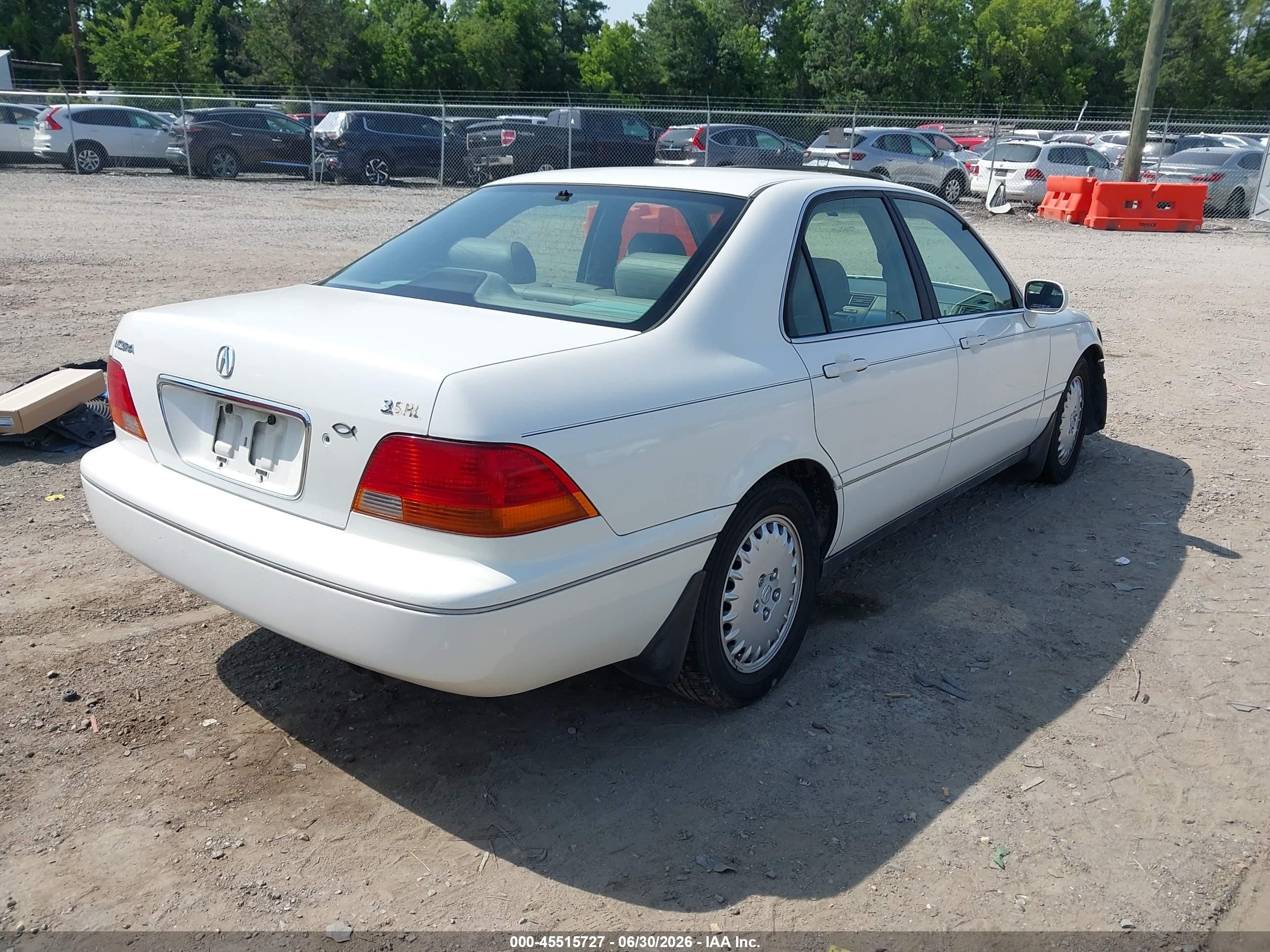 1997 Acura Rl 3.5 White vin: JH4KA9643VC002933