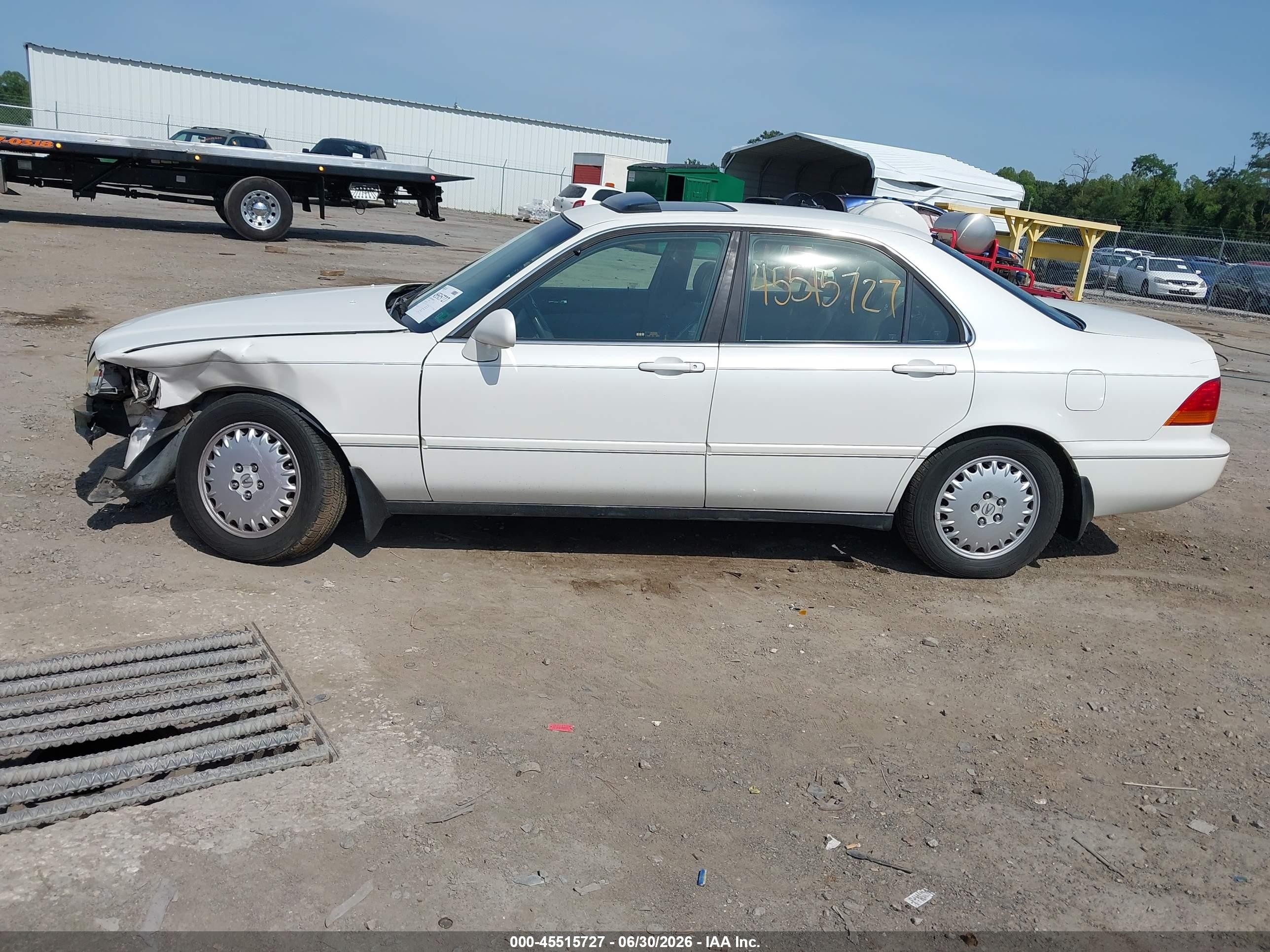1997 Acura Rl 3.5 White vin: JH4KA9643VC002933