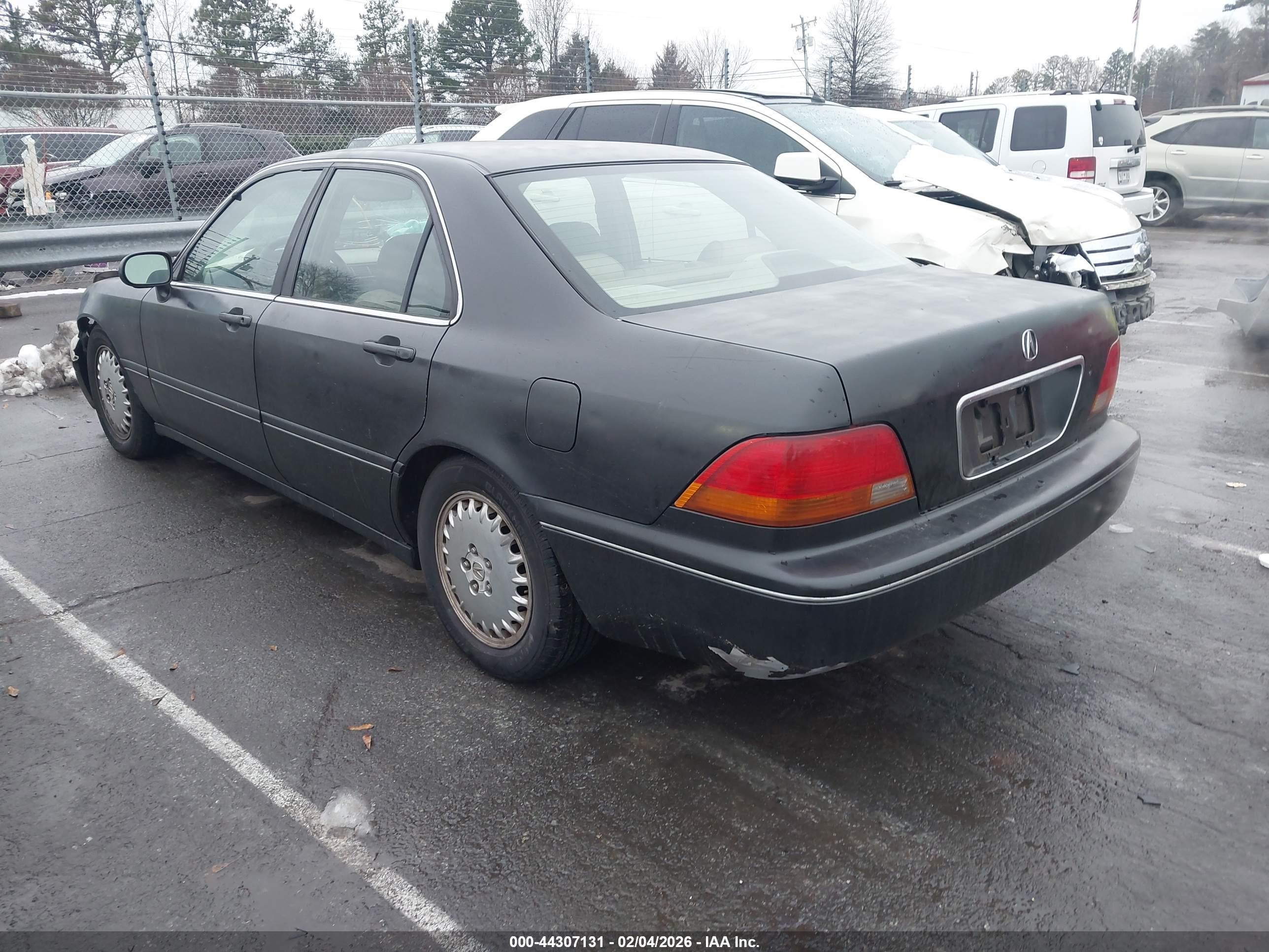 1997 Acura Rl 3.5 Black vin: JH4KA9645VC002576