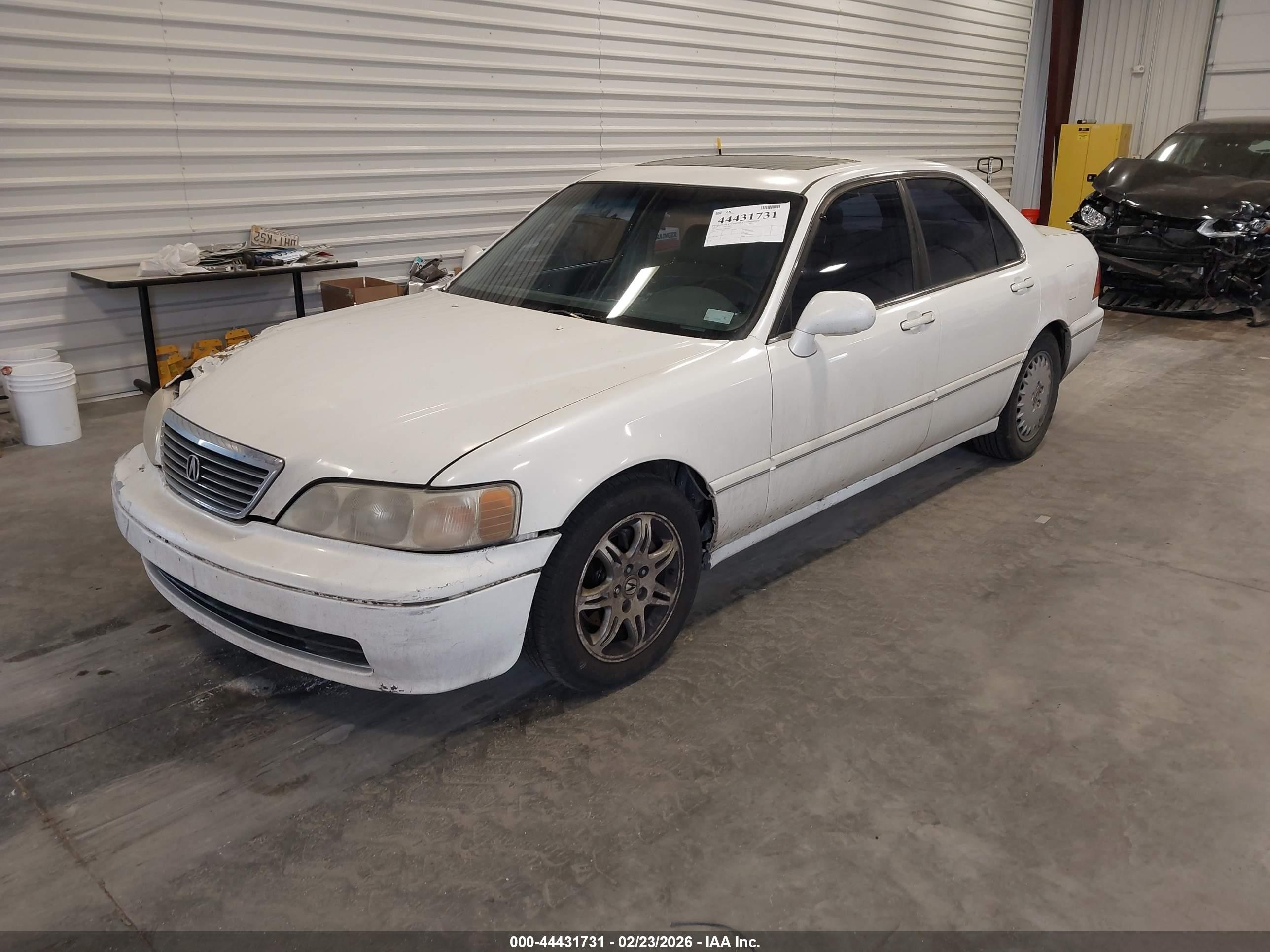 1997 Acura Rl 3.5 White vin: JH4KA9645VC008085