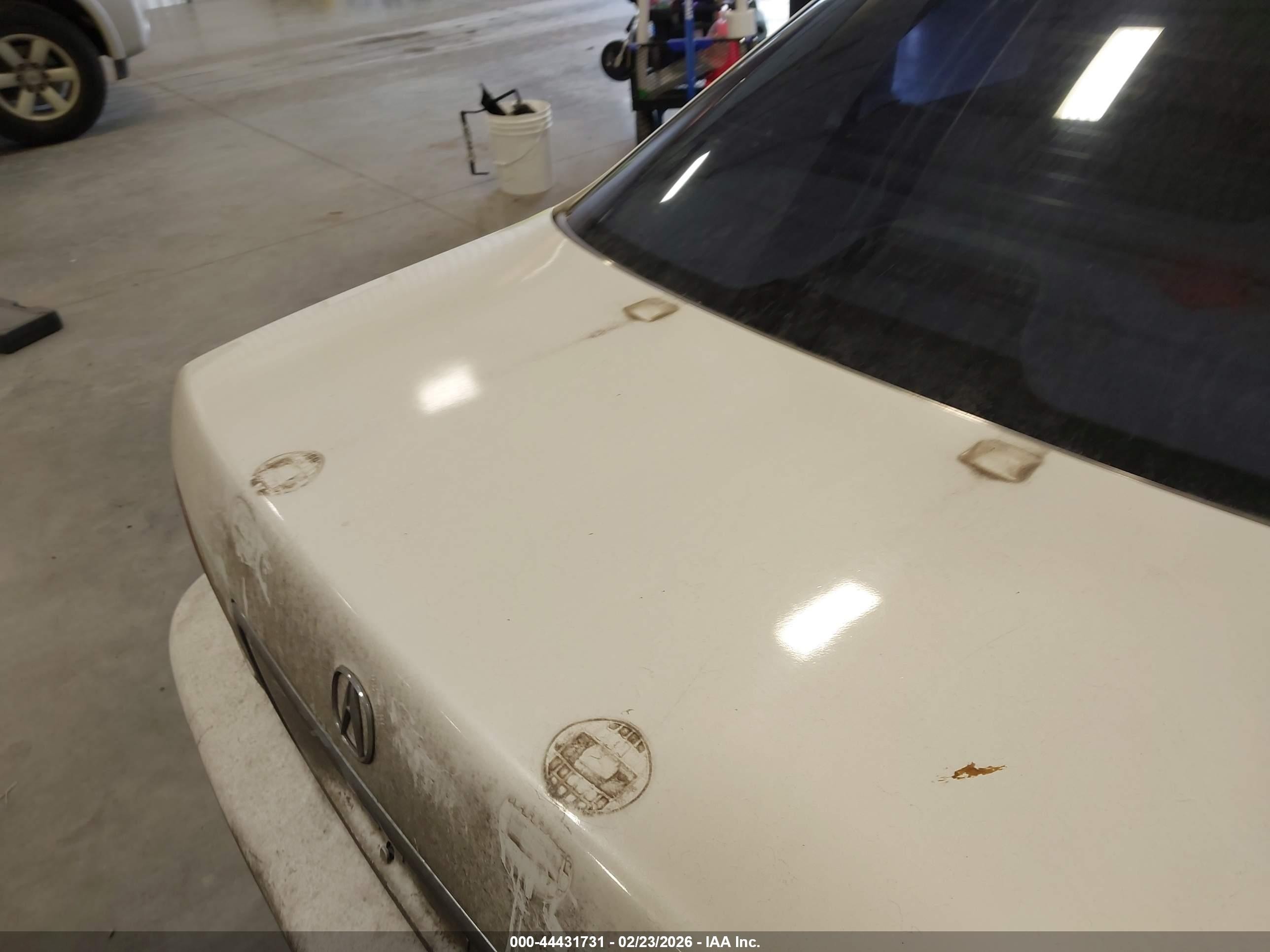 1997 Acura Rl 3.5 White vin: JH4KA9645VC008085