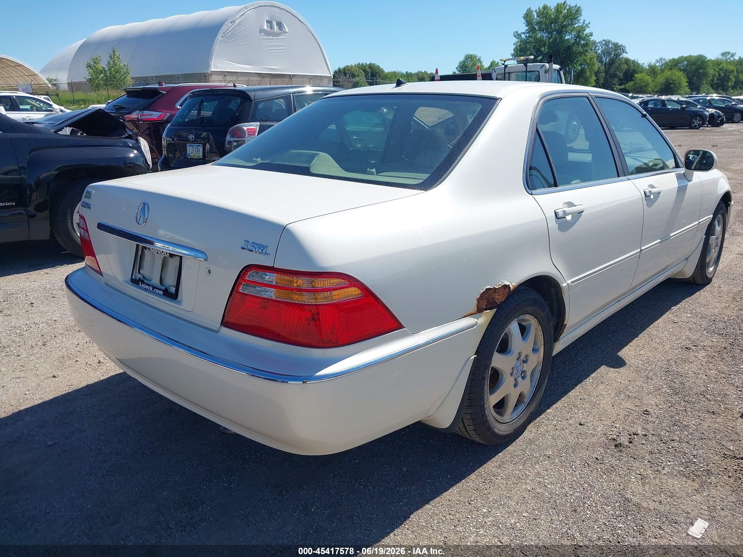 2002 Acura Rl 3.5 White vin: JH4KA96502C005731