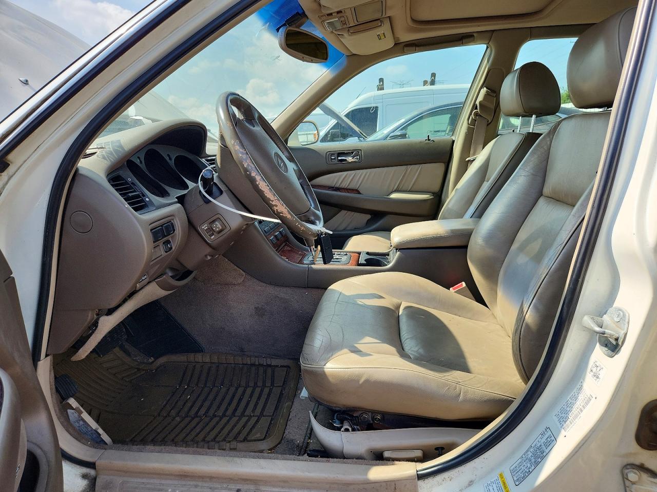 1999 Acura 3.5rl White vin: JH4KA9650XC010953
