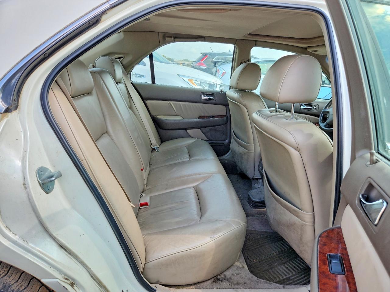1999 Acura 3.5rl White vin: JH4KA9650XC010953