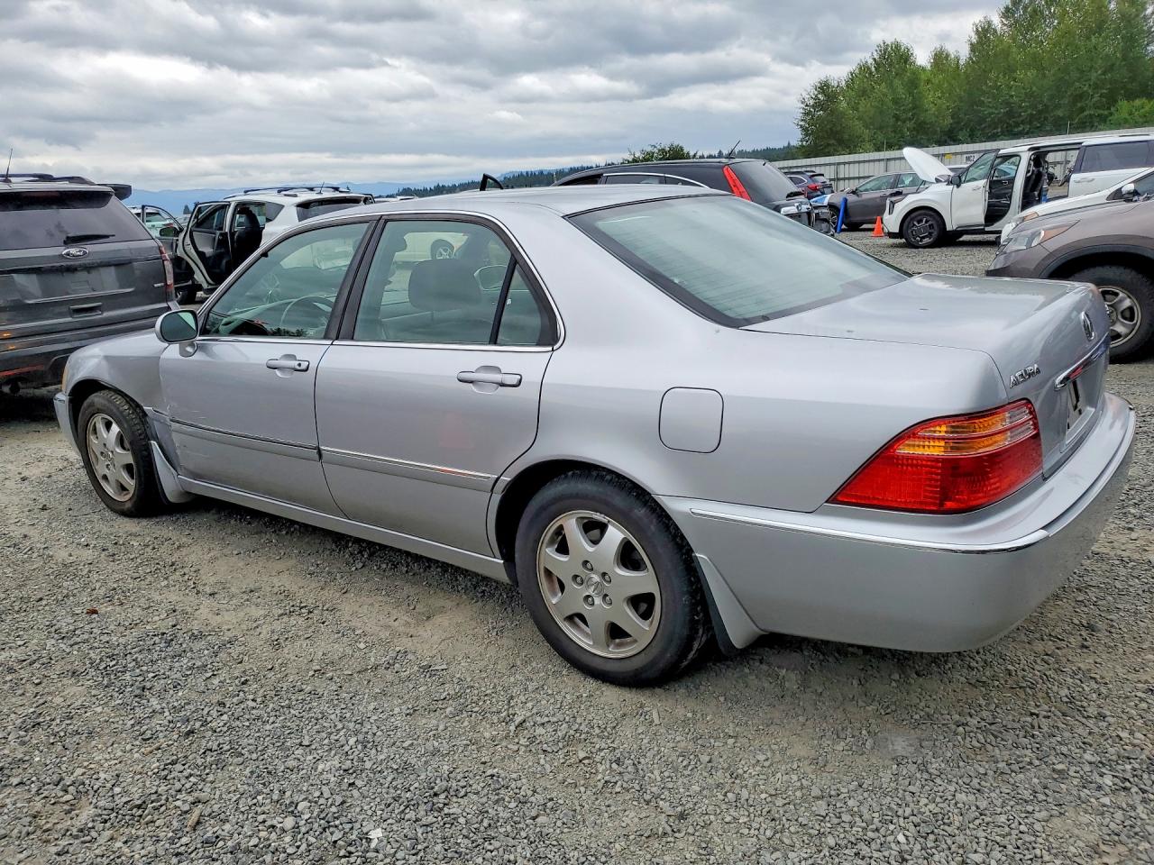 2002 Acura 3.5rl Silver vin: JH4KA96512C800108