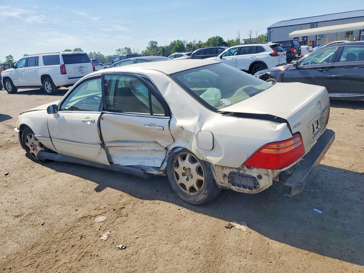 1999 Acura 3.5rl White vin: JH4KA9652XC005639