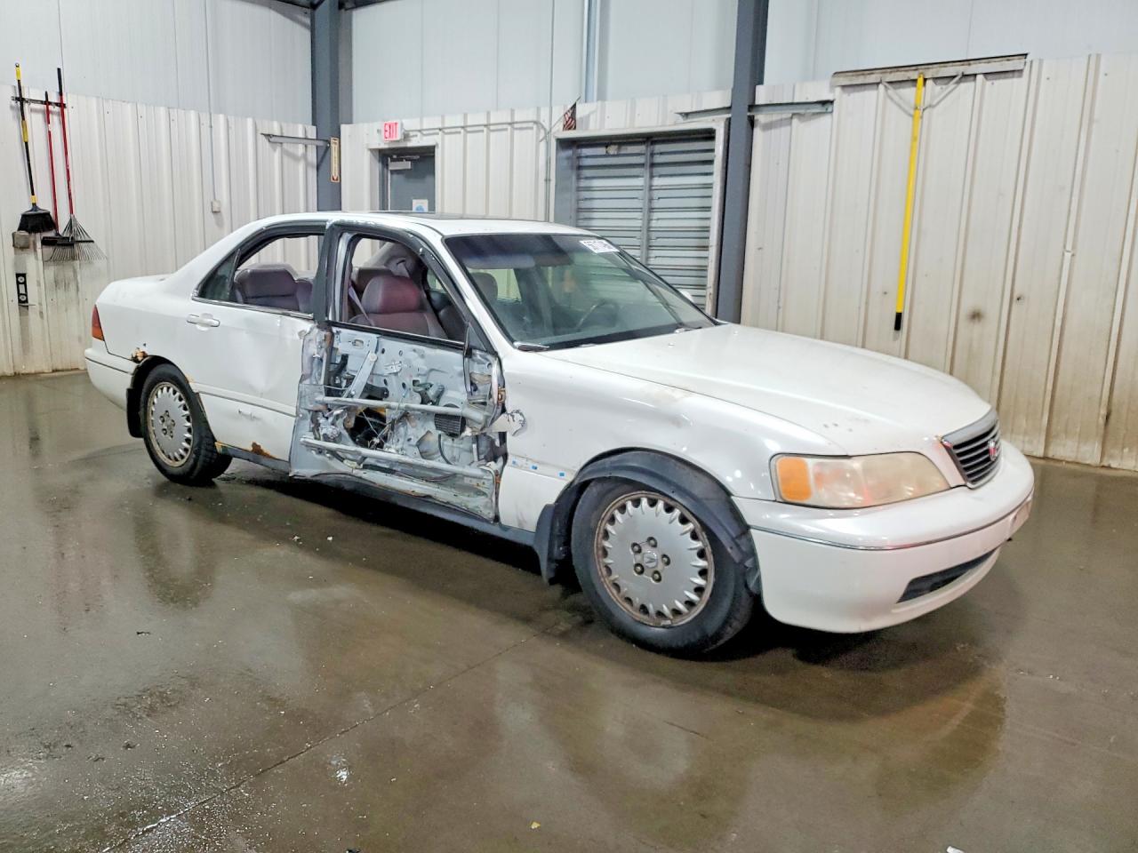 1996 Acura 3.5rl White vin: JH4KA9655TC009386