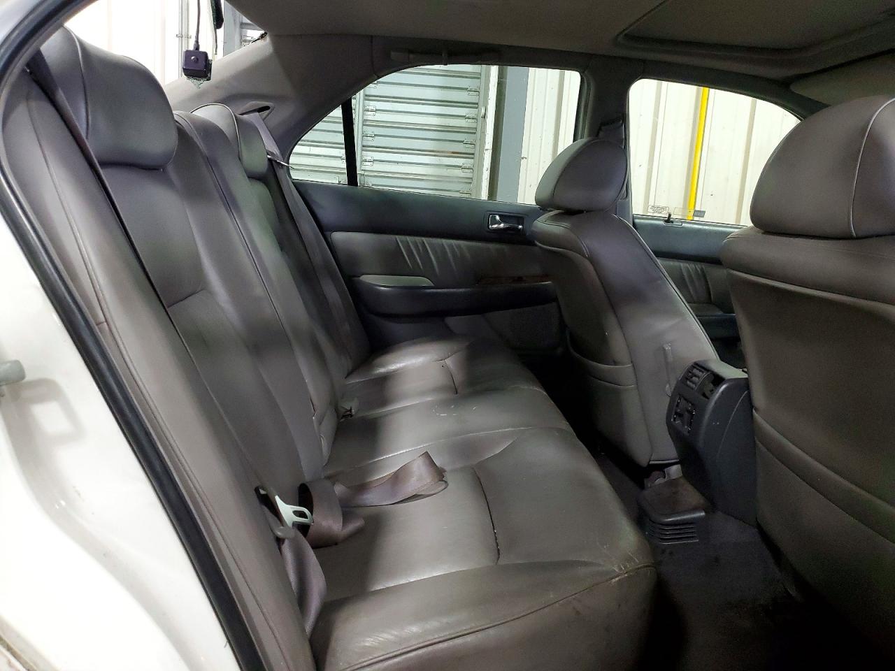 1996 Acura 3.5rl White vin: JH4KA9655TC009386