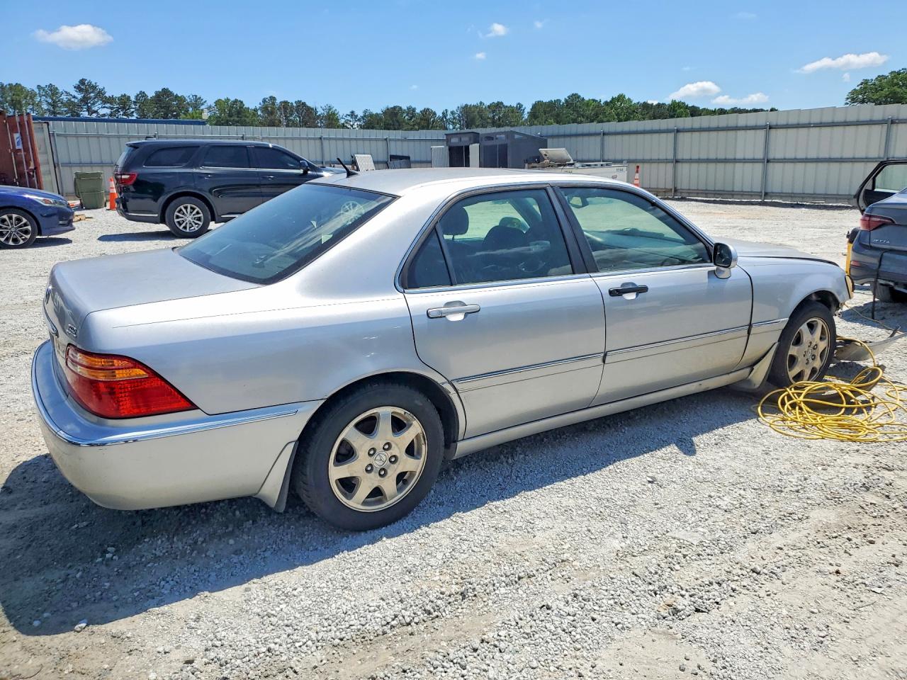 2002 Acura 3.5rl Silver vin: JH4KA96562C013817
