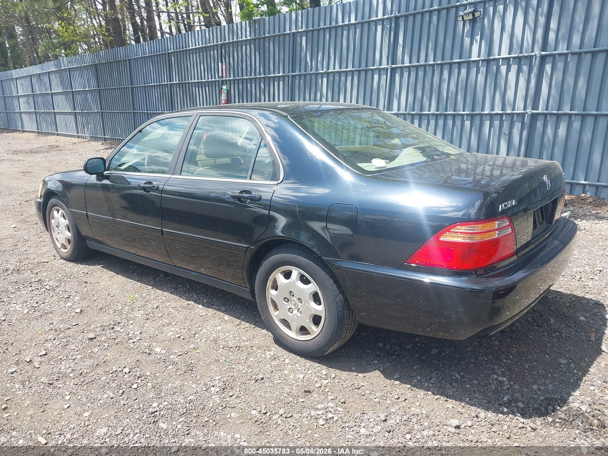 2000 Acura Rl 3.5 Black vin: JH4KA9656YC014216