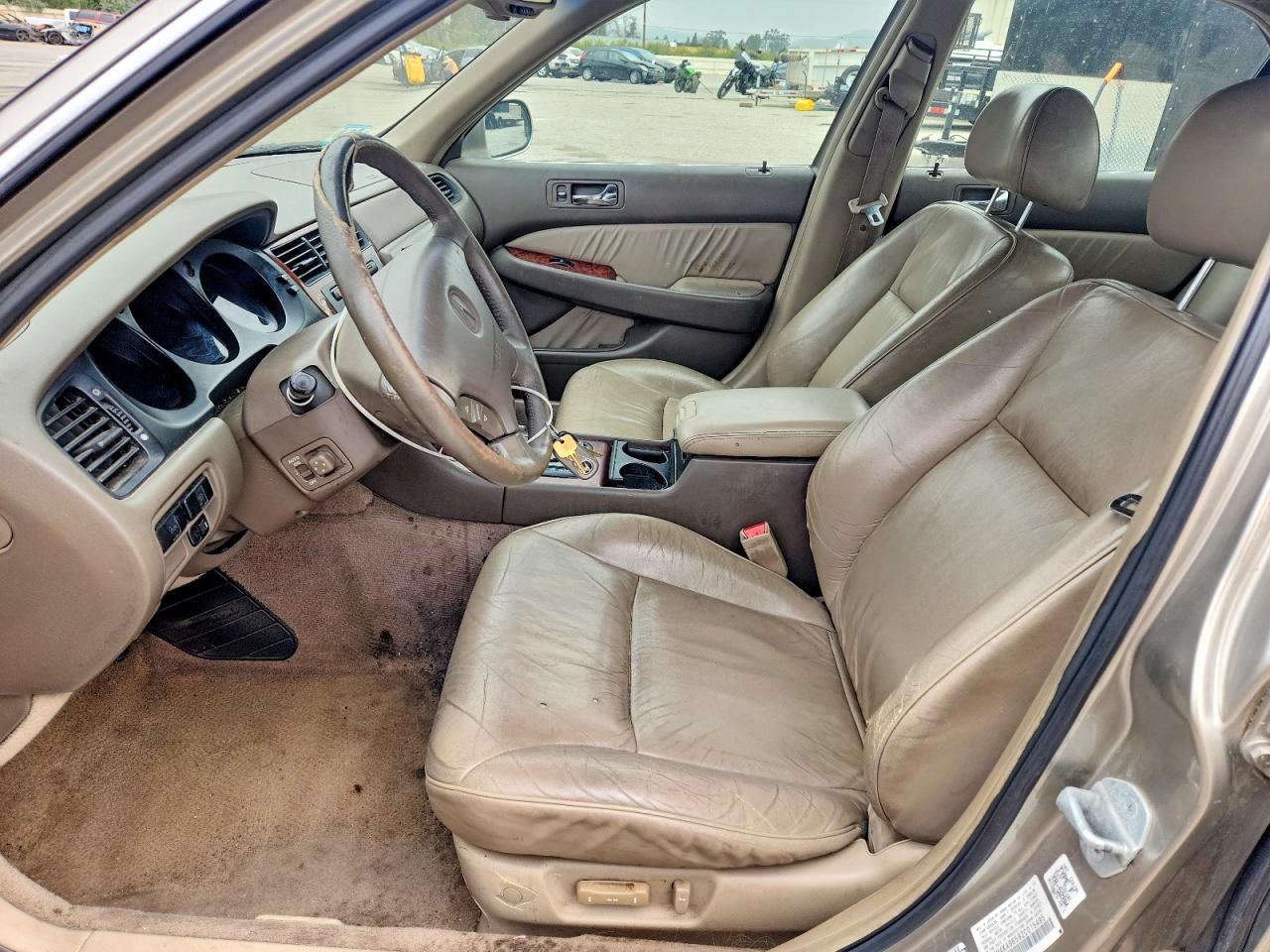2002 Acura 3.5rl Tan vin: JH4KA96592C015495
