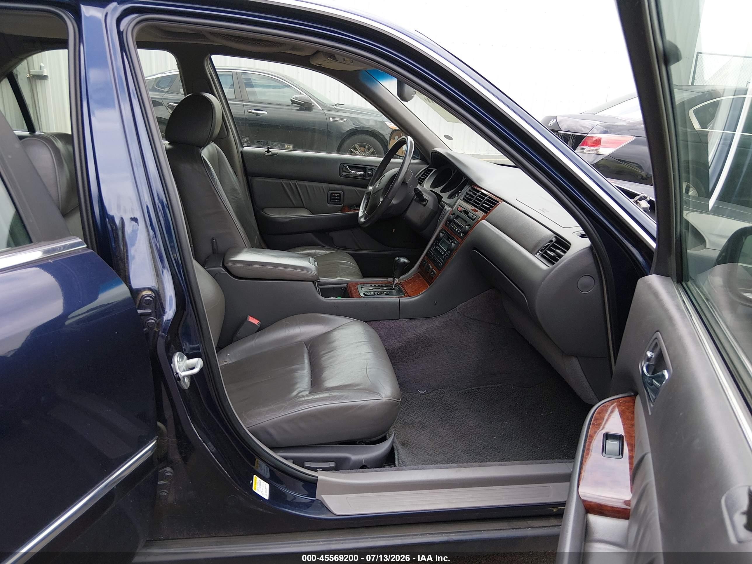 2000 Acura Rl 3.5 Dark Blue vin: JH4KA9659YC003582
