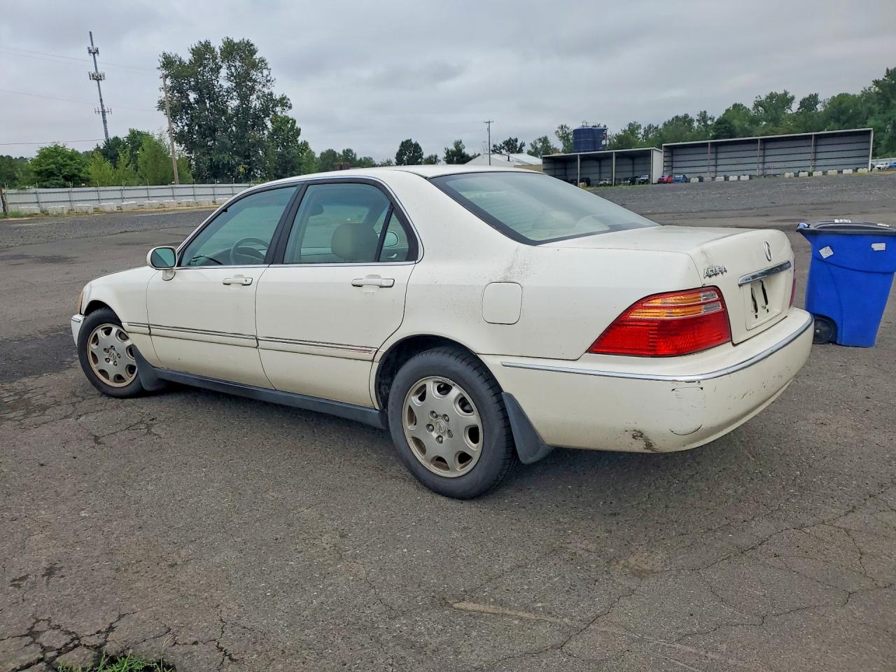2000 Acura 3.5rl White vin: JH4KA965XYC013621