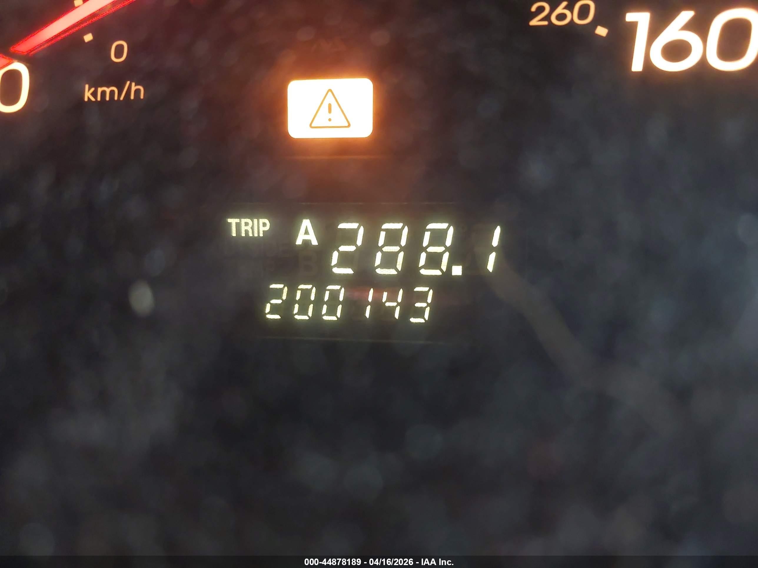 2000 Acura Rl 3.5 Champagne vin: JH4KA9661YC013645