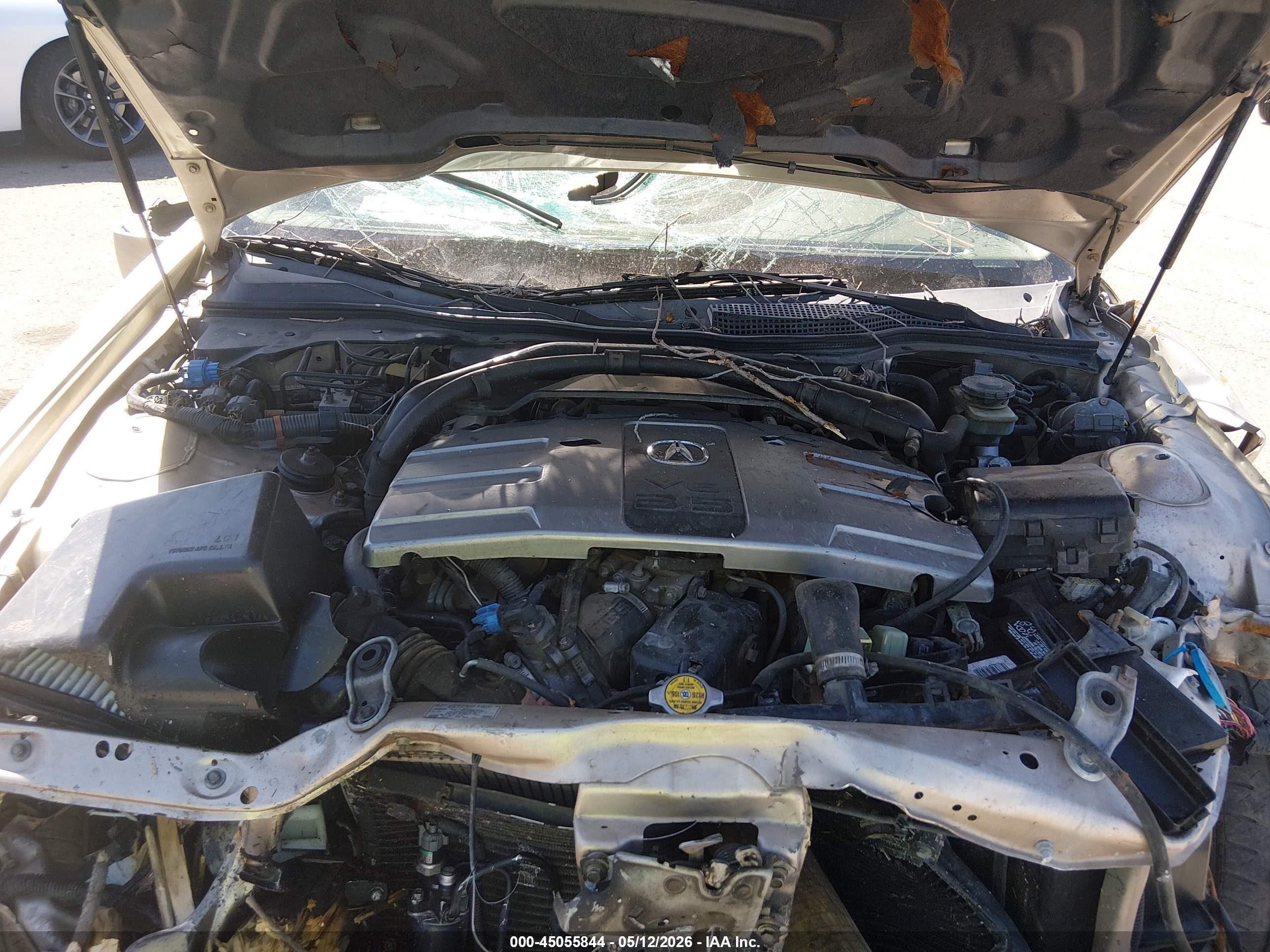 2000 Acura Rl 3.5 Gold vin: JH4KA9664YC009136