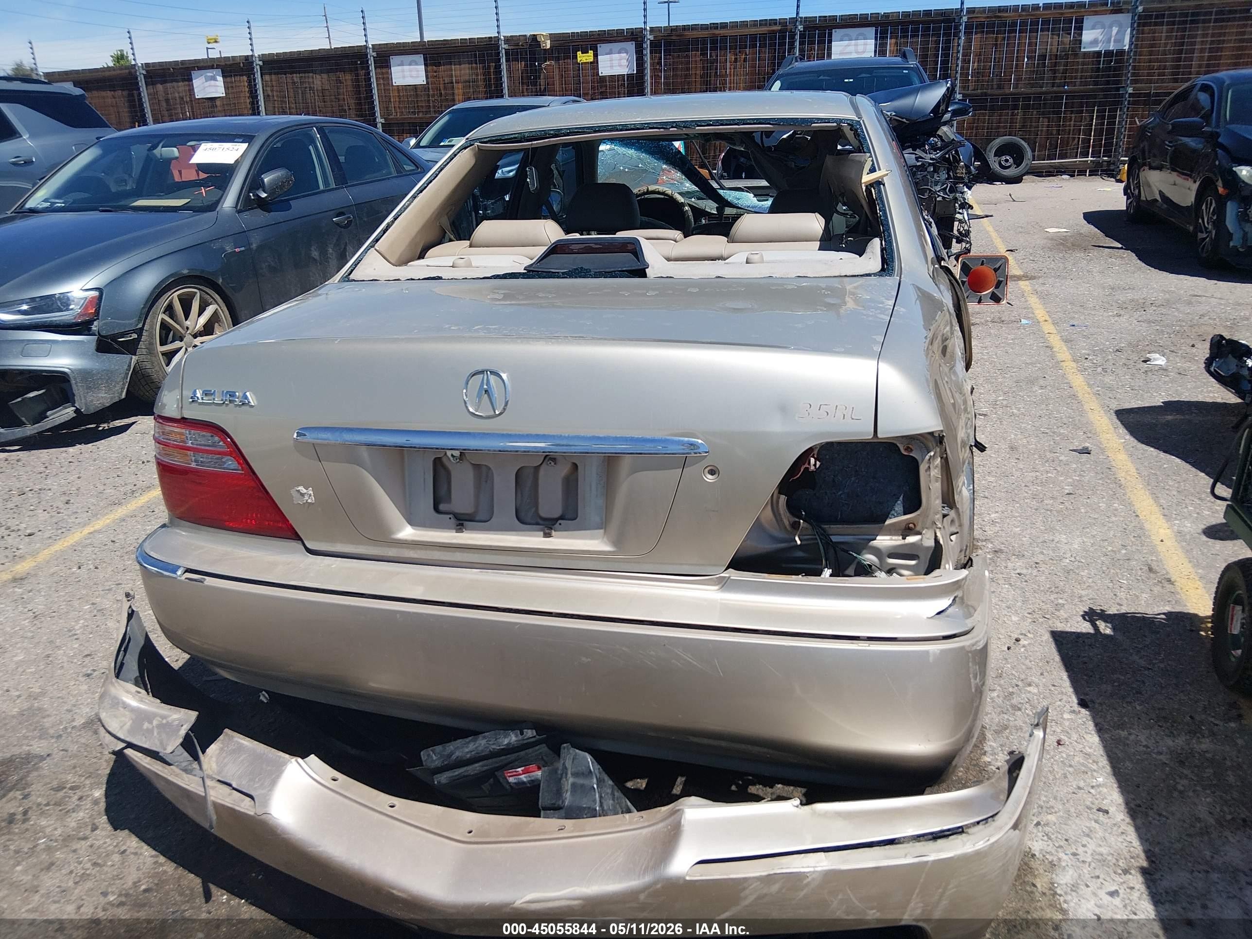2000 Acura Rl 3.5 Gold vin: JH4KA9664YC009136