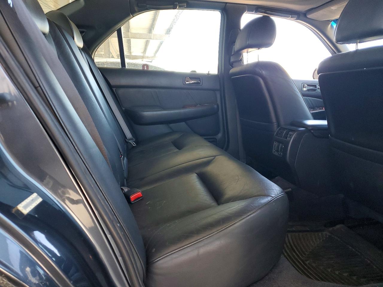 2004 Acura 3.5rl Gray vin: JH4KA96654C003890
