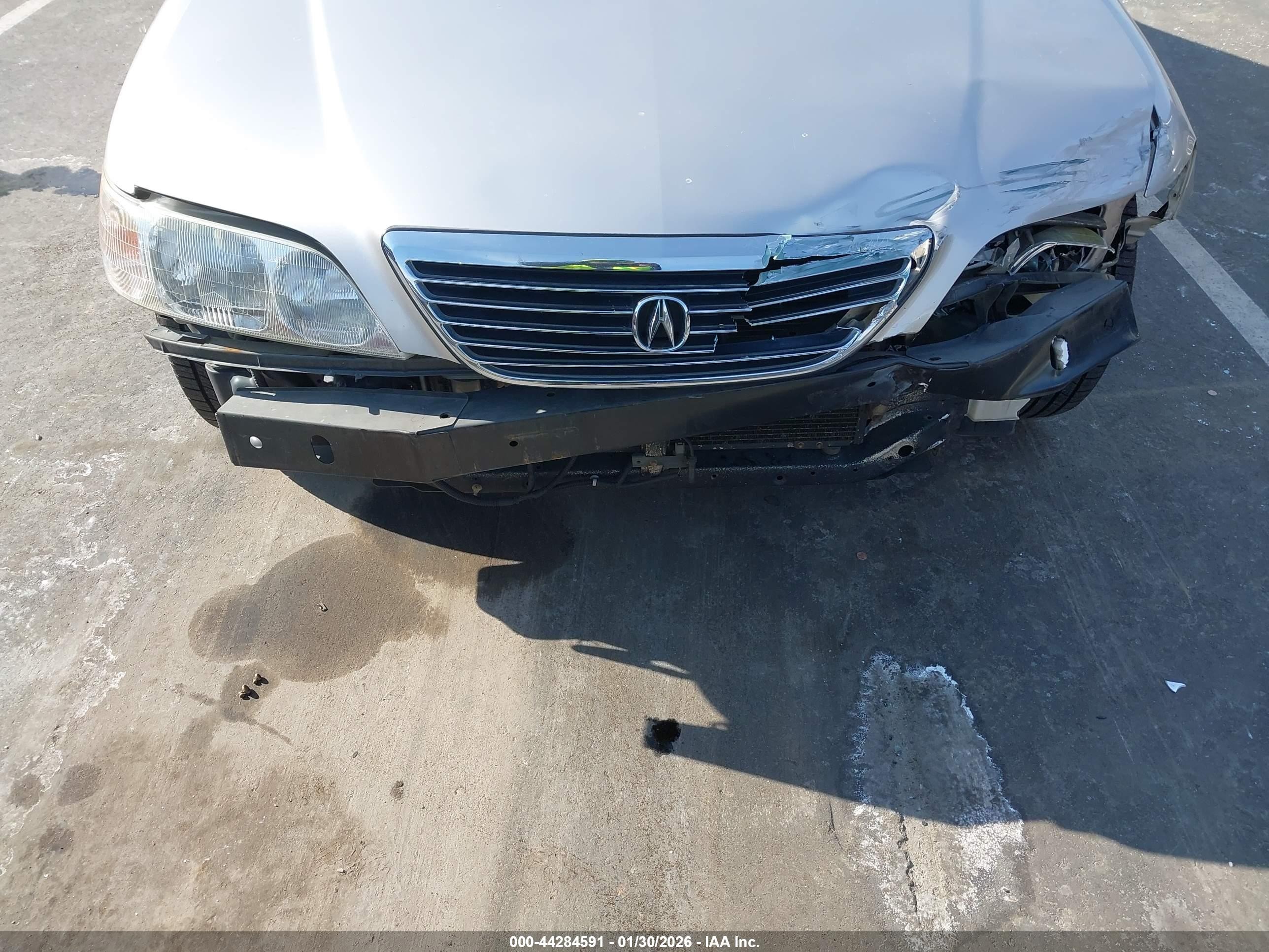 1997 Acura Rl 3.5 Silver vin: JH4KA9665VC013532