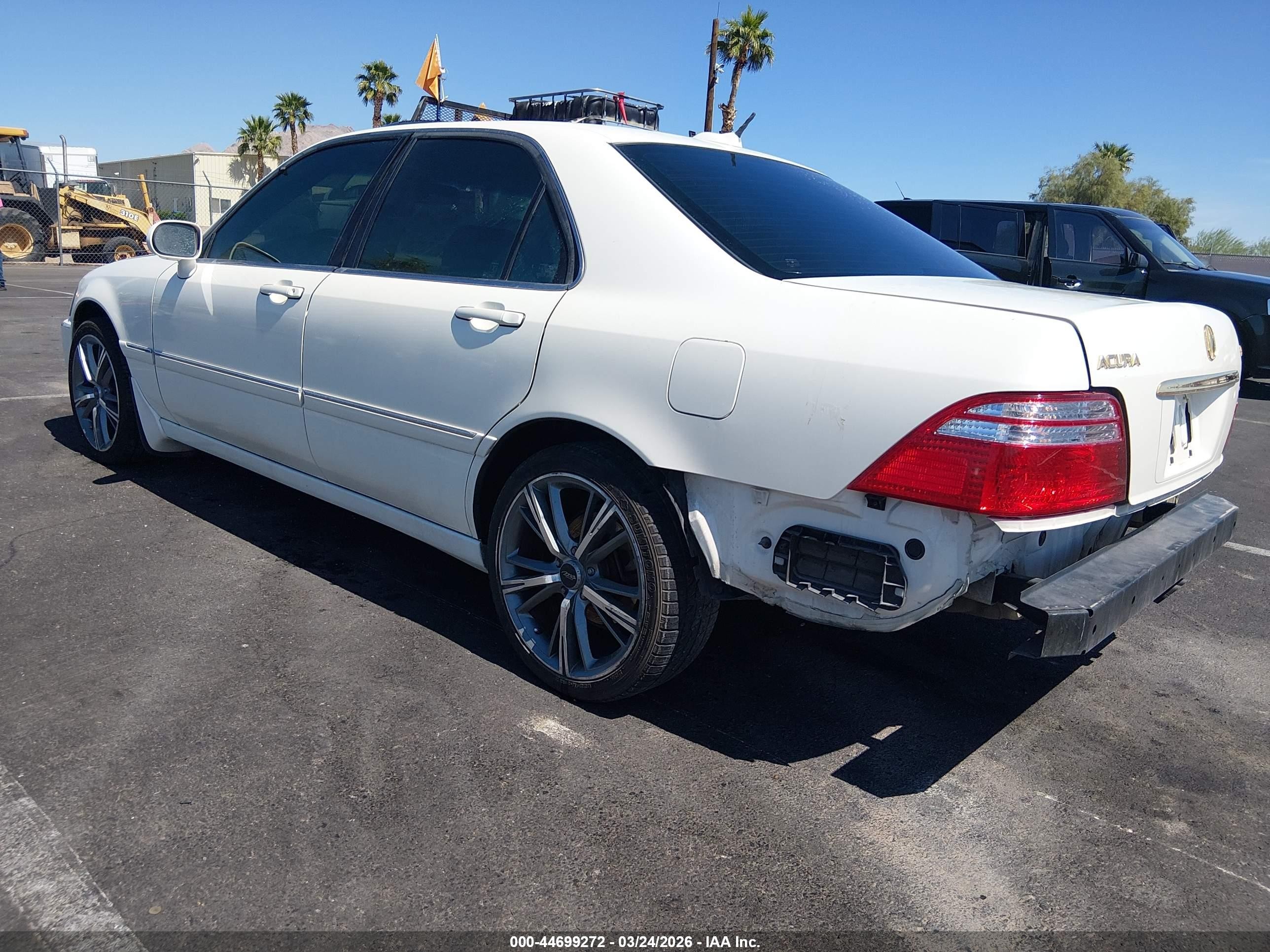 2004 Acura Rl 3.5 White vin: JH4KA96664C001808