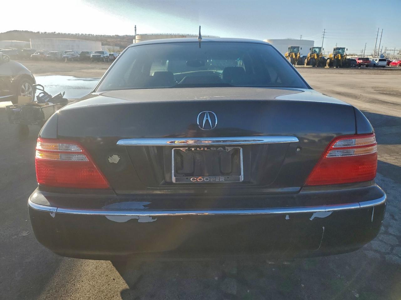 2002 Acura 3.5rl Black vin: JH4KA96682C003833