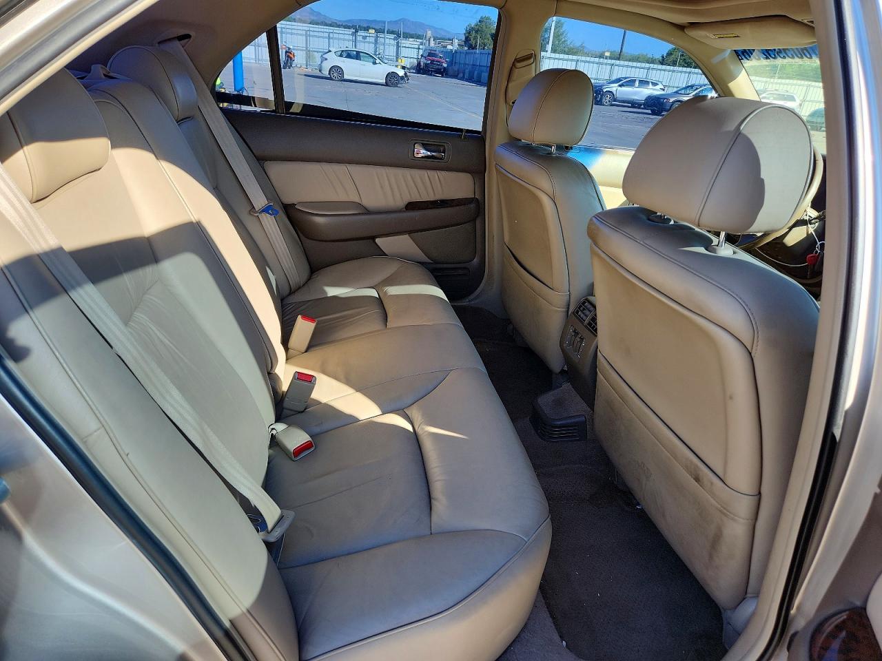 1998 Acura 3.5rl Silver vin: JH4KA9668WC002090