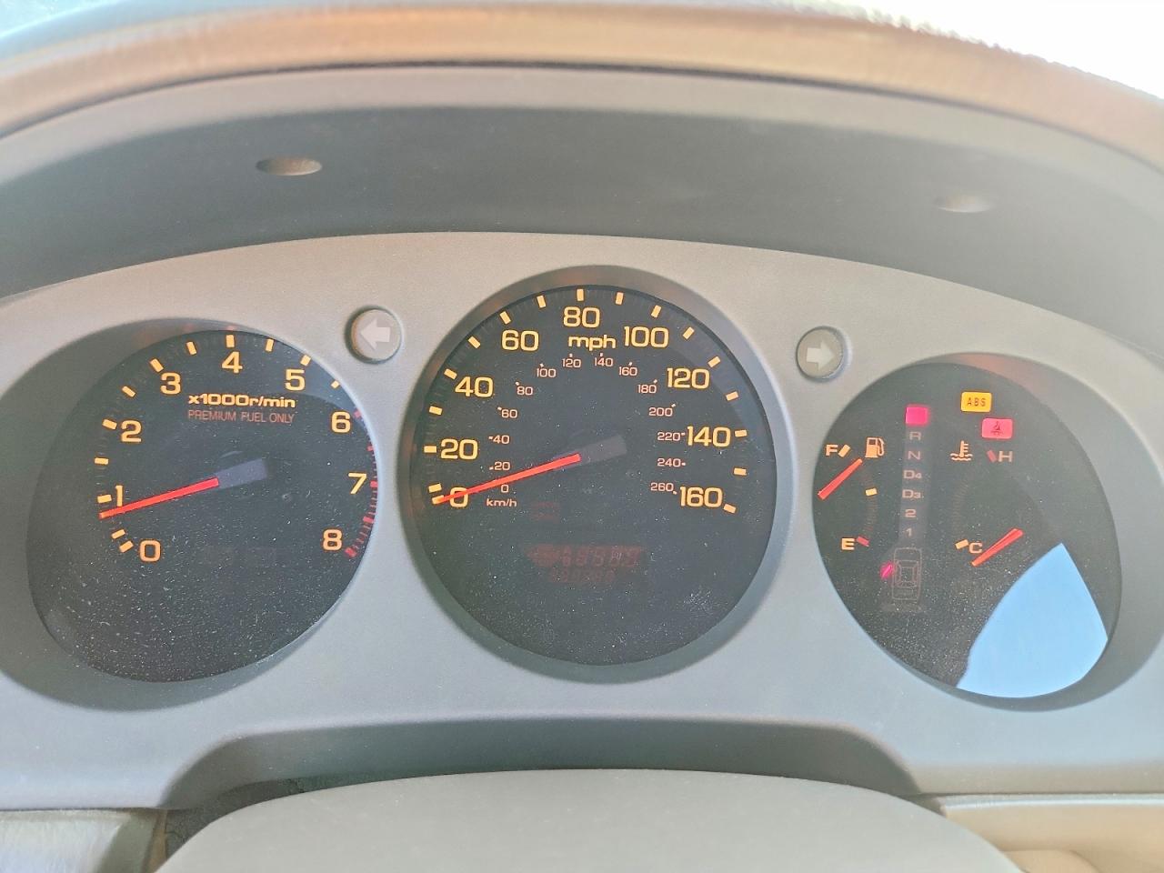 1998 Acura 3.5rl Silver vin: JH4KA9668WC002090