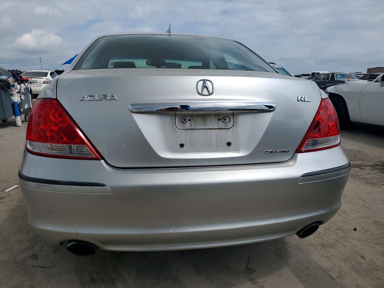 2006 Acura Rl Silver vin: JH4KB16506C007239
