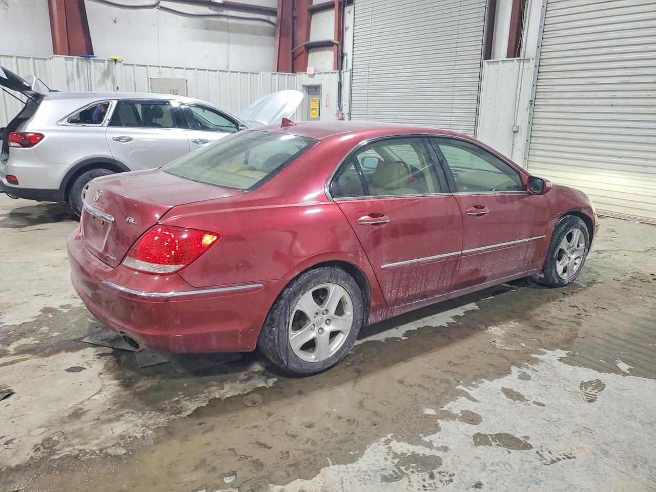 2008 Acura Rl Burgundy vin: JH4KB16508C003386