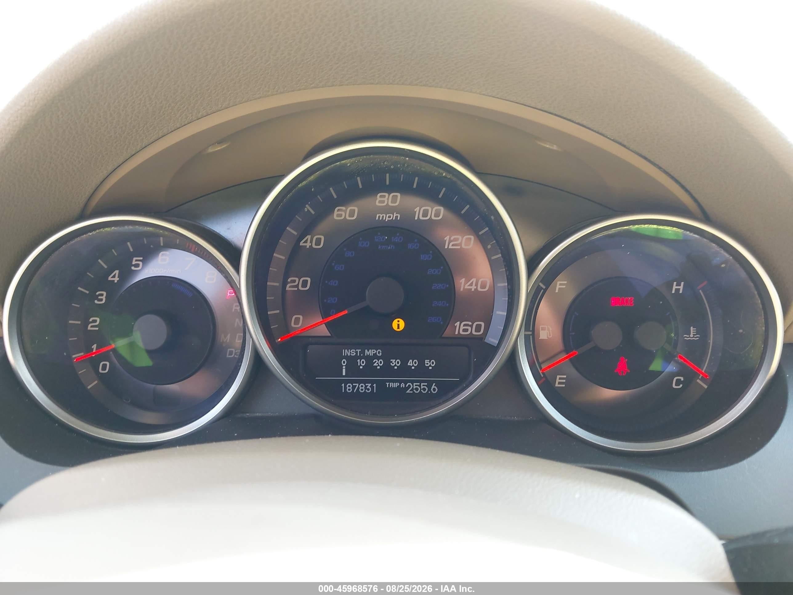2005 Acura Rl 3.5 White vin: JH4KB16515C010908