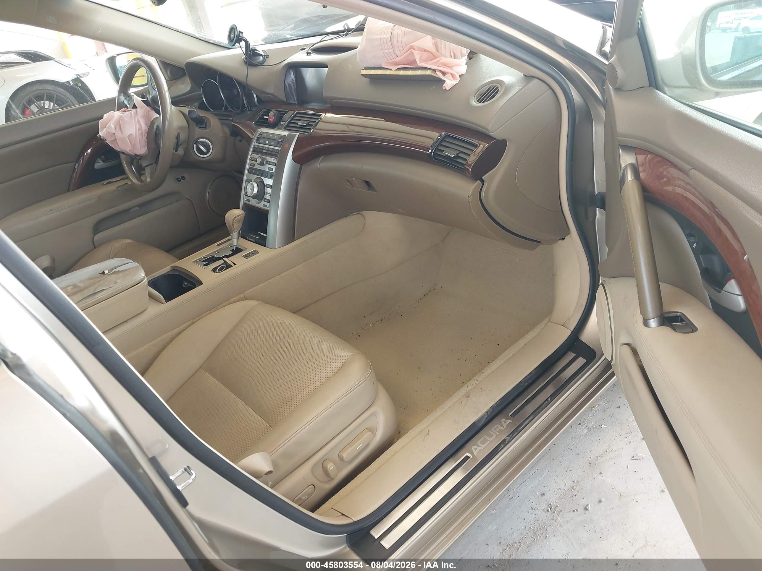 2005 Acura Rl 3.5 Beige vin: JH4KB16515C019771