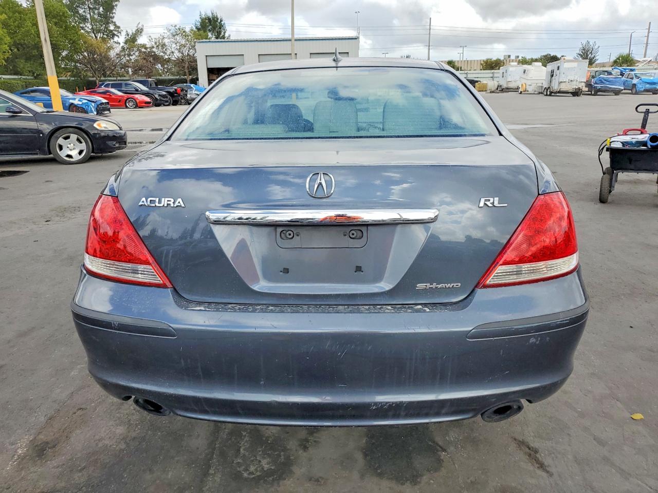 2006 Acura Rl Gray vin: JH4KB16516C006911